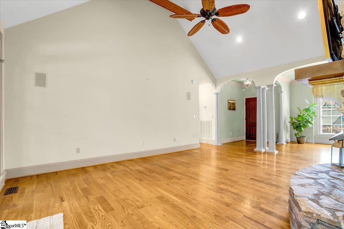 204 Tuscan Ridge Trail Property Photo 10
