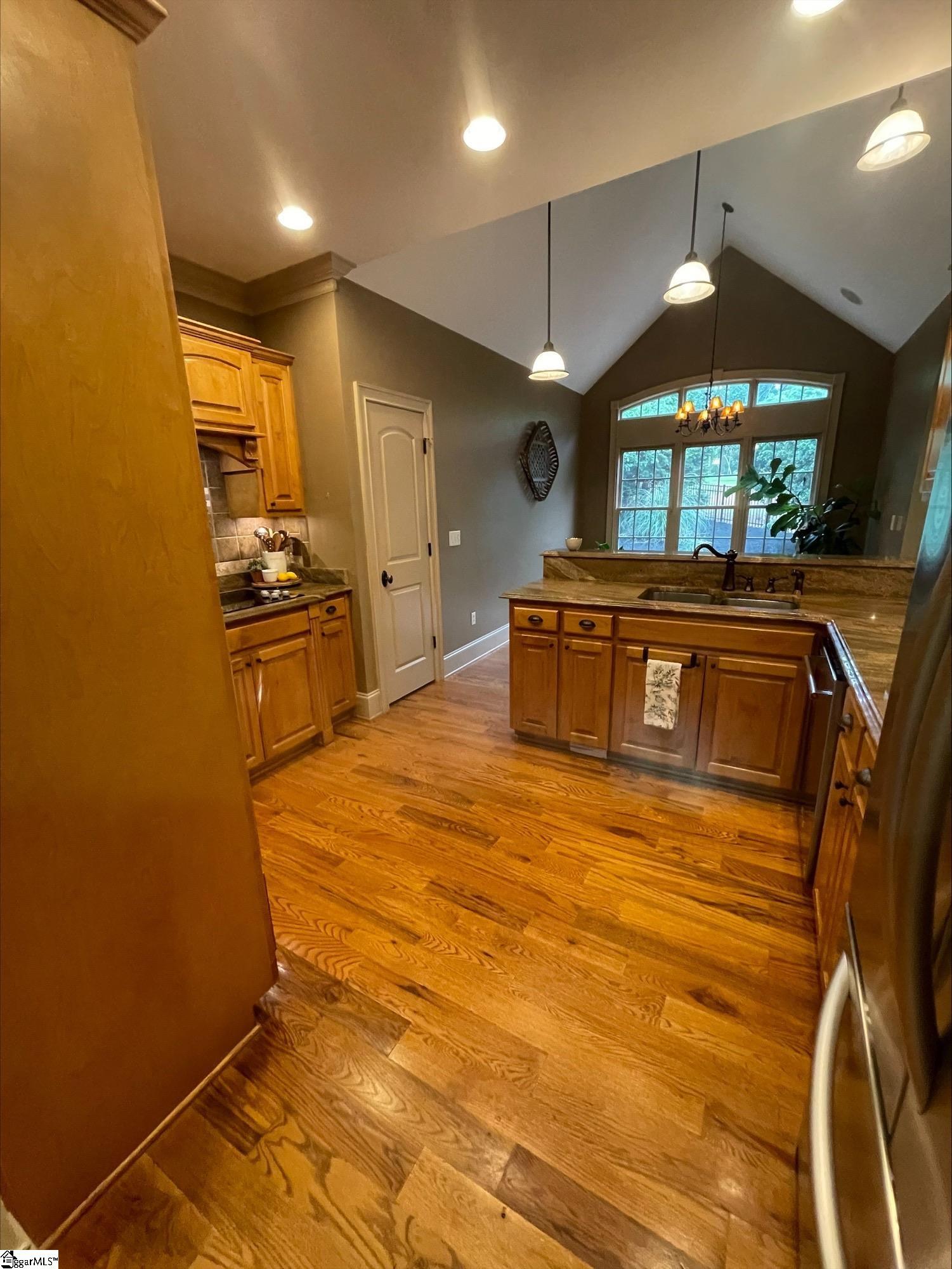 204 Tuscan Ridge Trail Property Photo 18