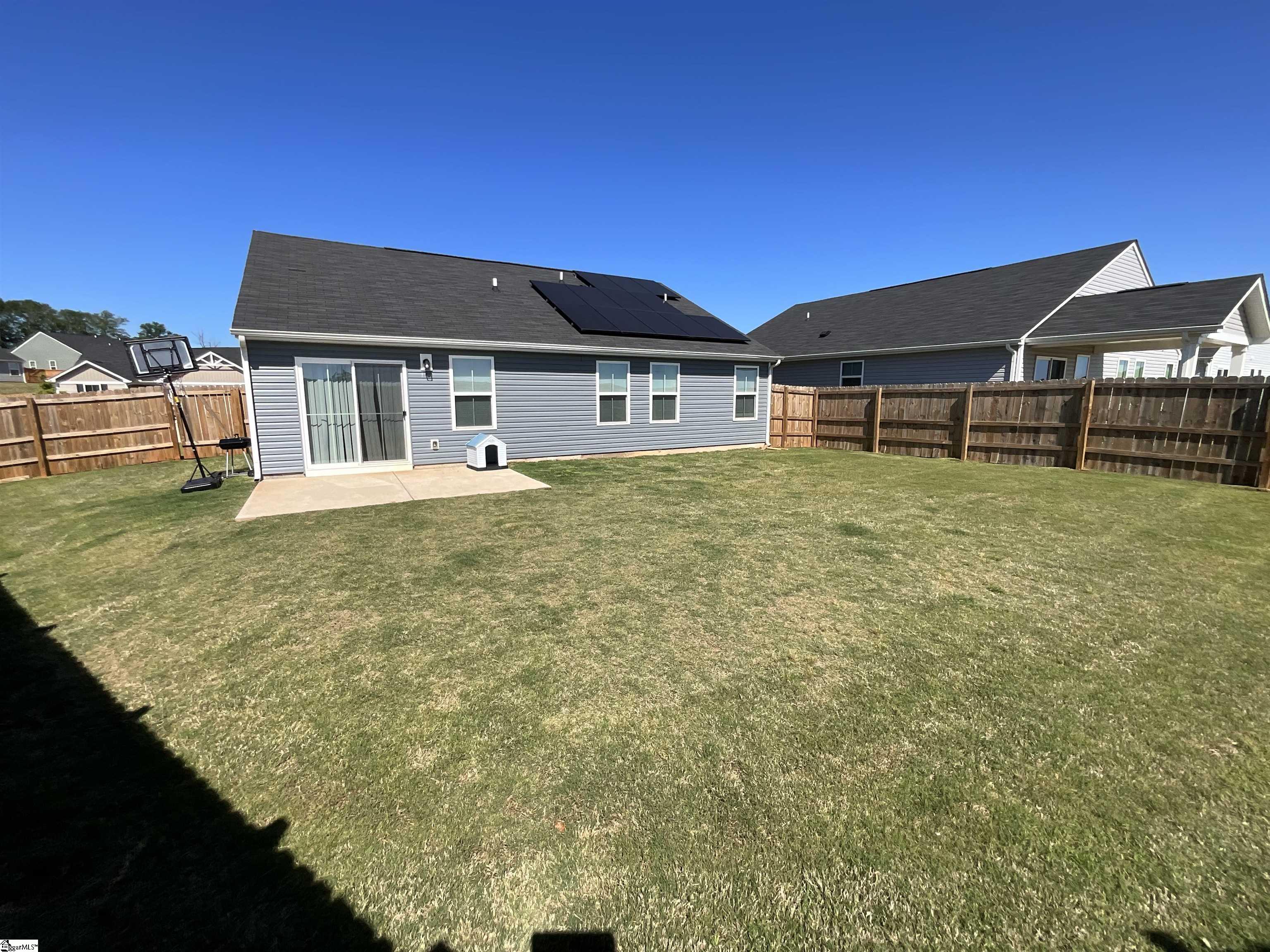 402 Sidney Wilson Court Property Photo 12