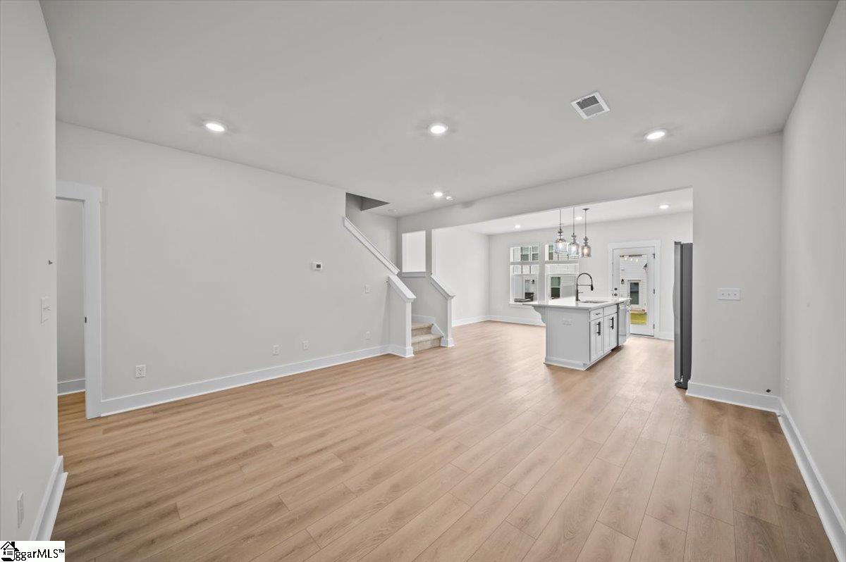 523 Harebell Way Property Photo 10