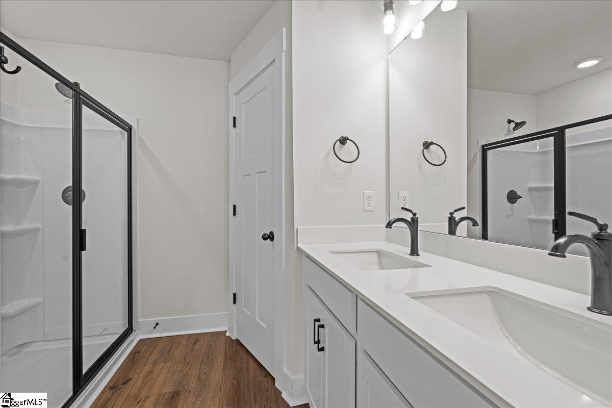 521 Harebell Way Property Photo 21