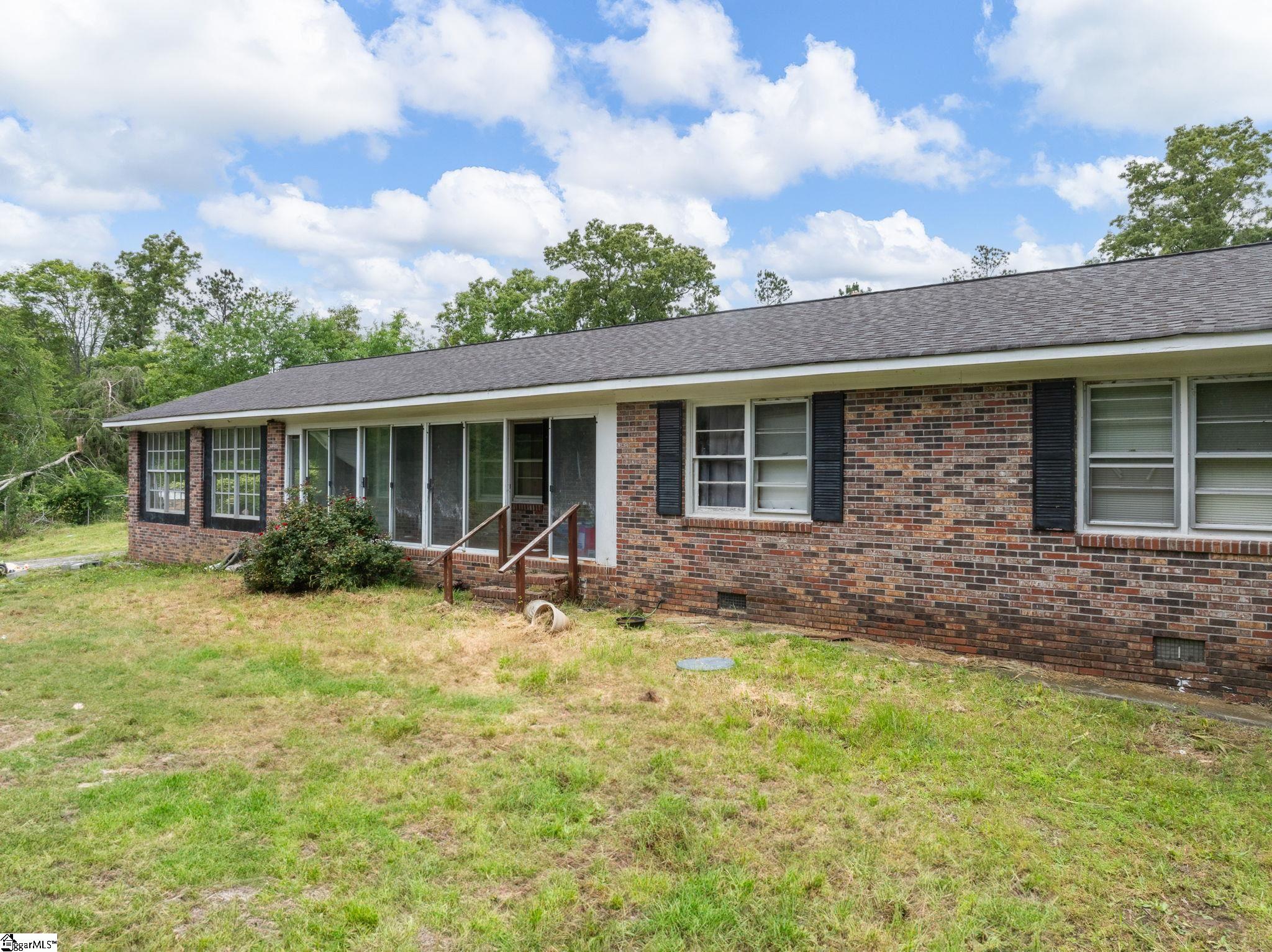 1225 Dogwood Lane Property Photo