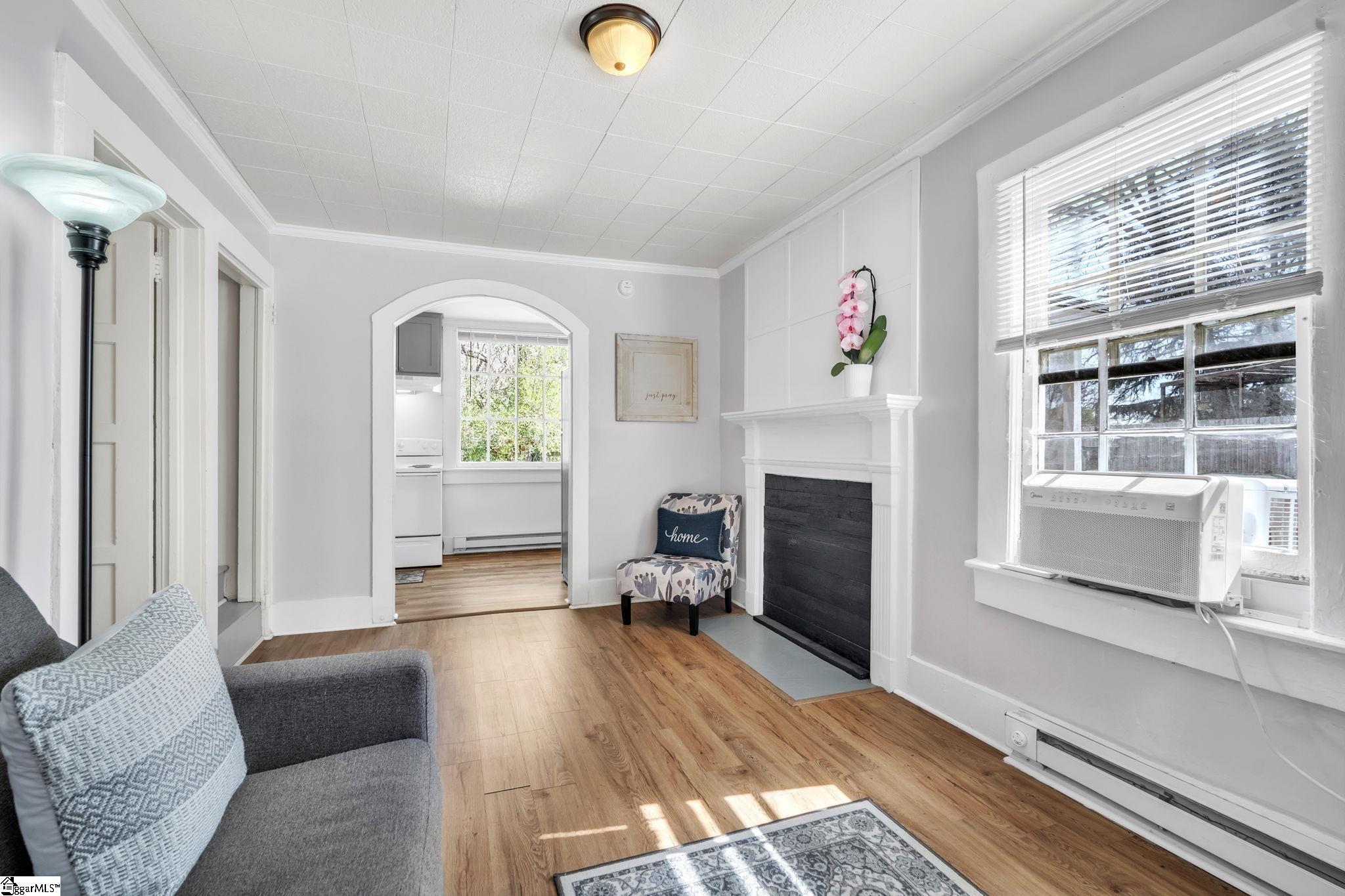 60 N Humphrey Street Property Photo 7
