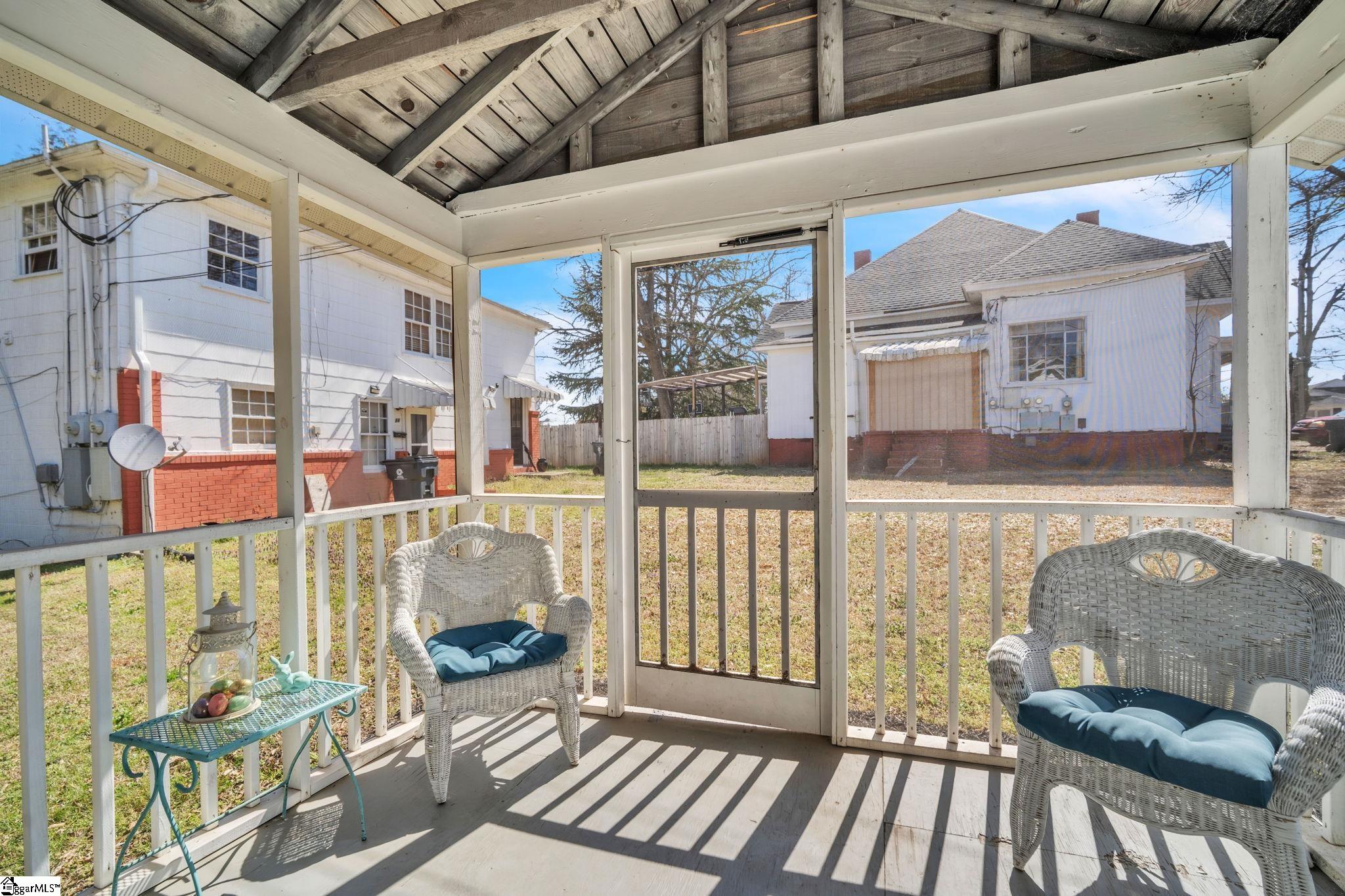 60 N Humphrey Street Property Photo 11