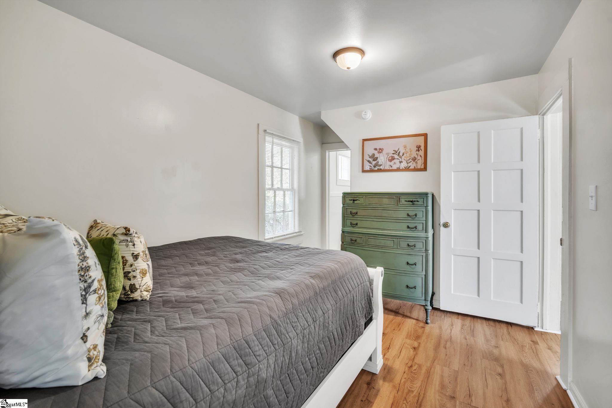 60 N Humphrey Street Property Photo 14