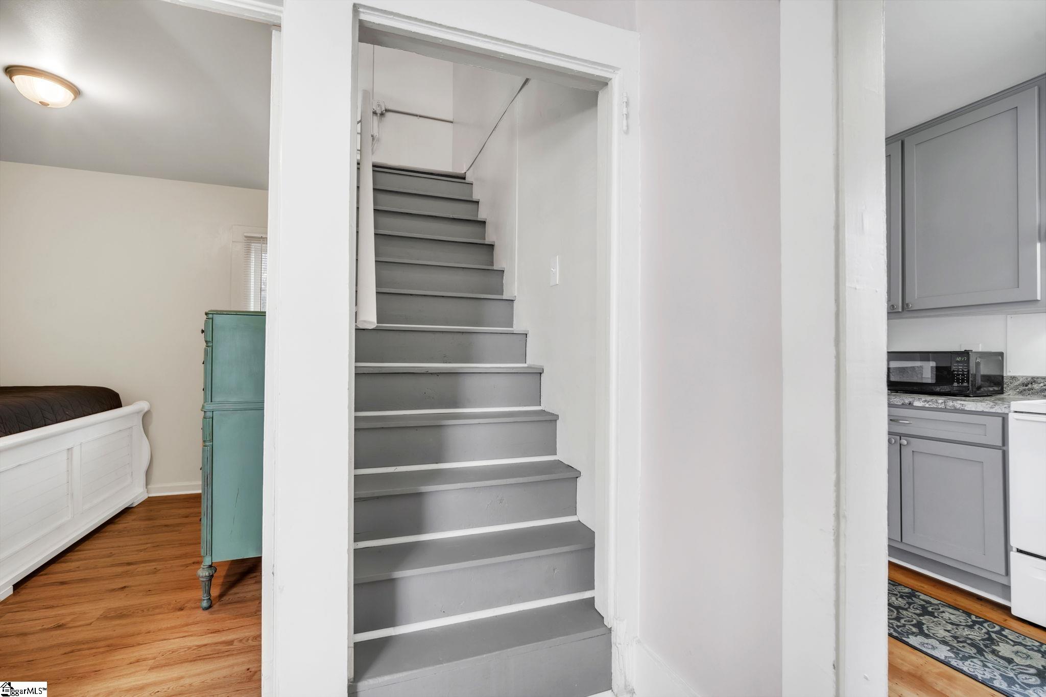 60 N Humphrey Street Property Photo 19