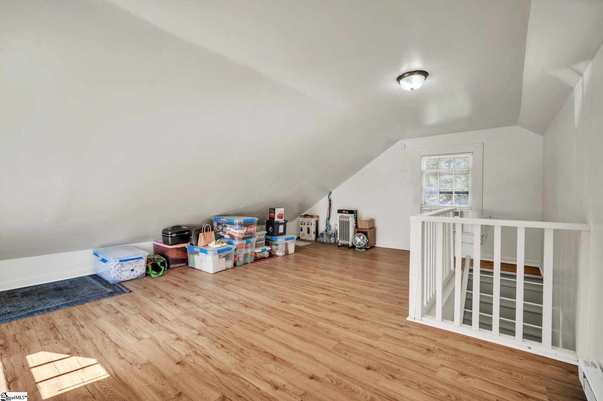 60 N Humphrey Street Property Photo 21