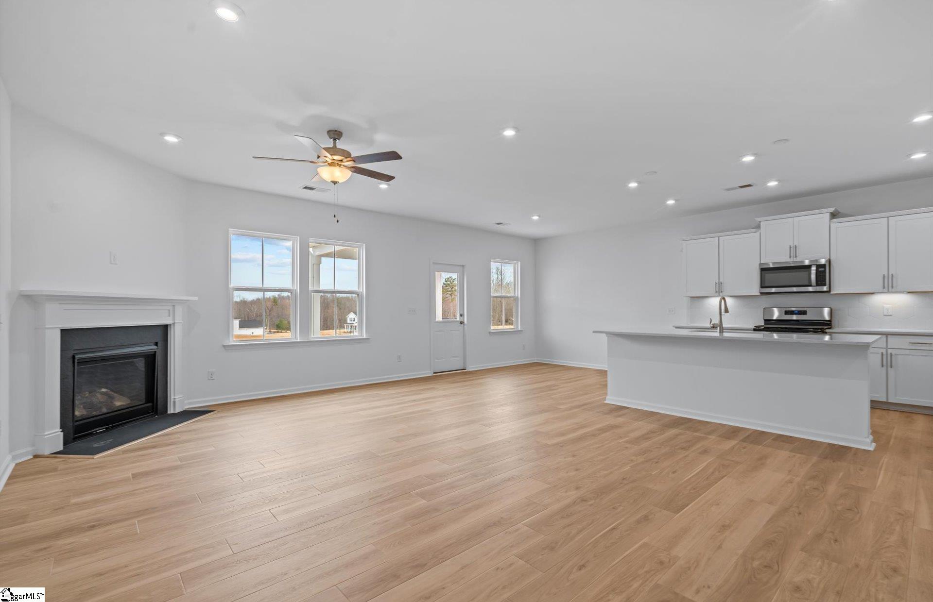 301 Indigo Circle Property Photo 8