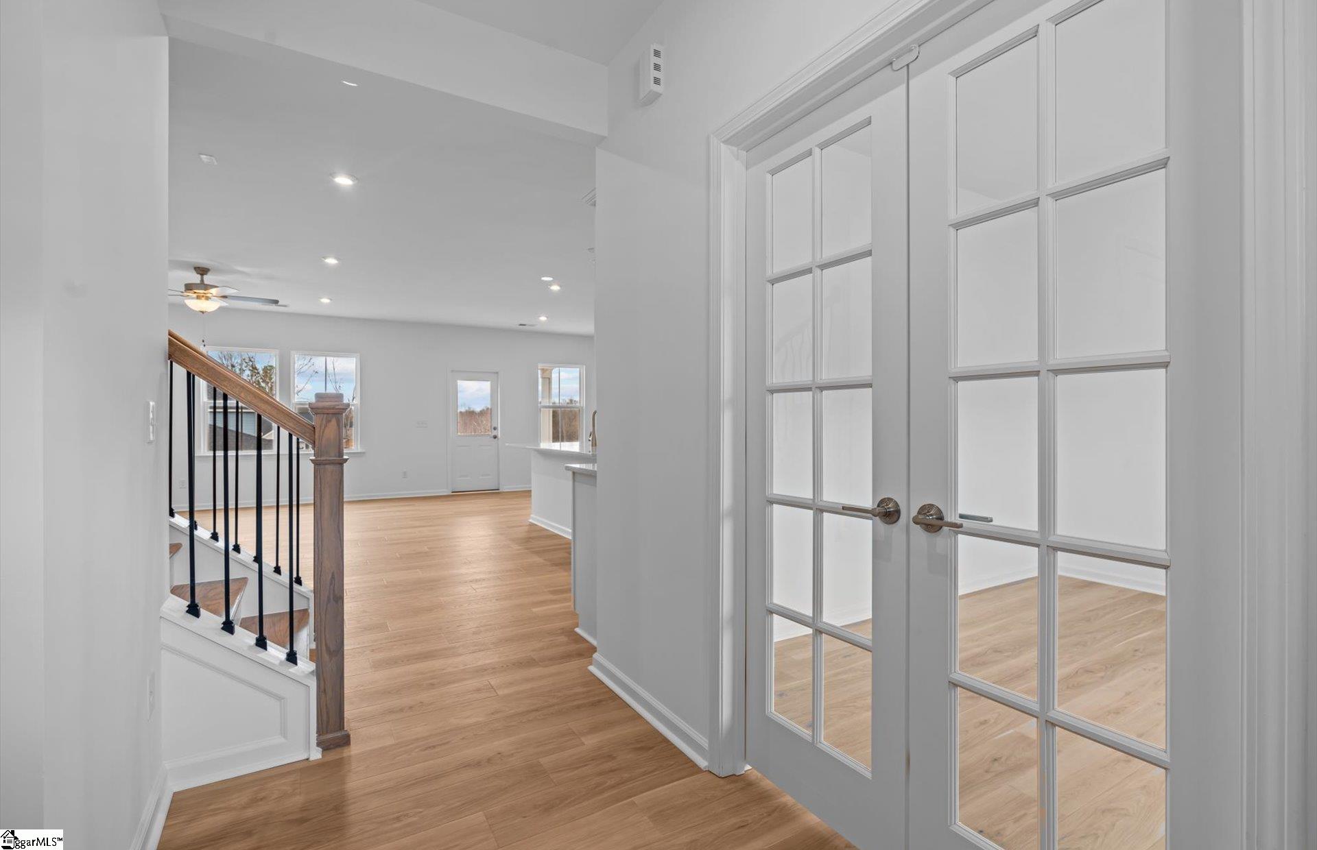 301 Indigo Circle Property Photo 11
