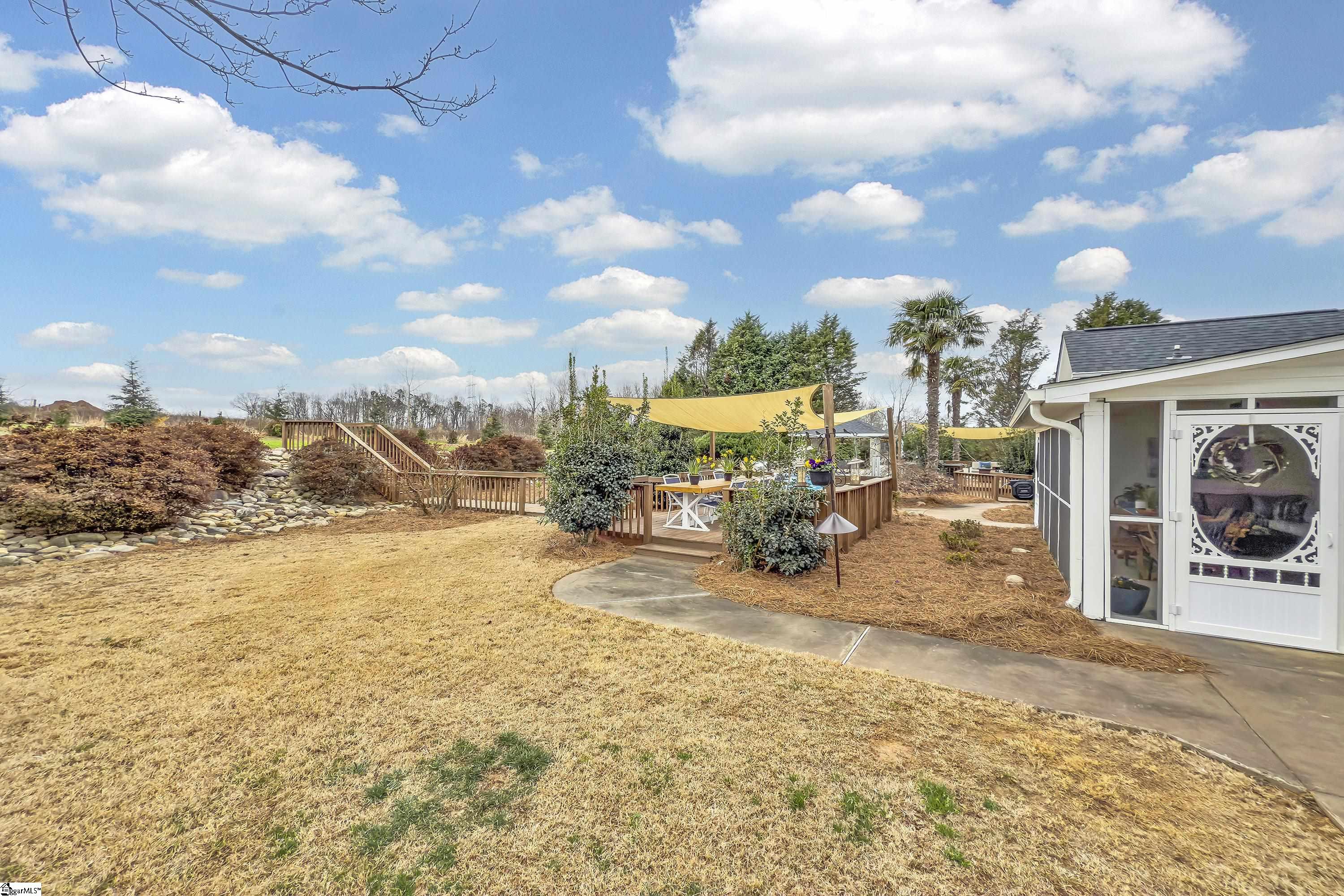 121 Eastlake Drive Property Photo 36