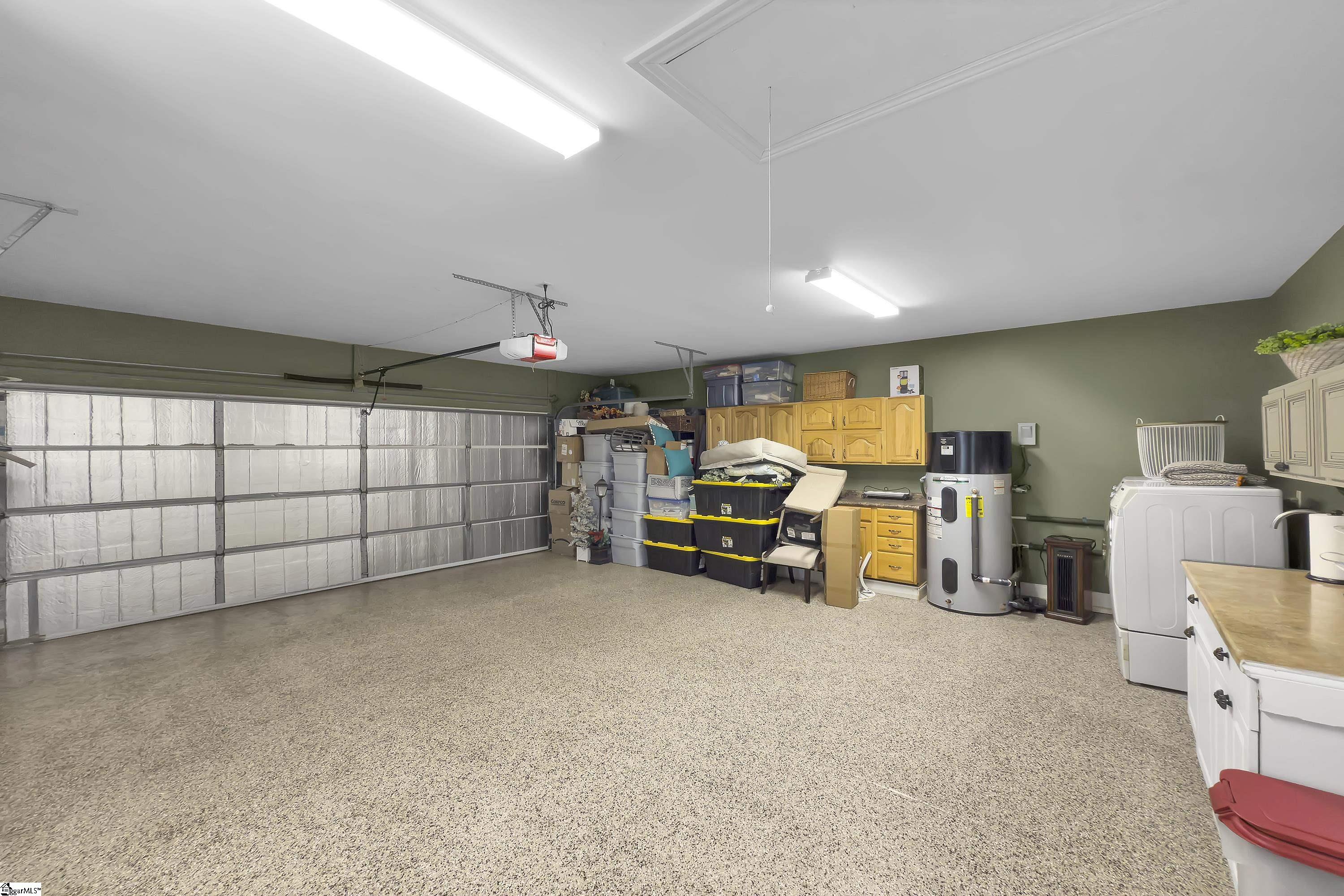 121 Eastlake Drive Property Photo 41