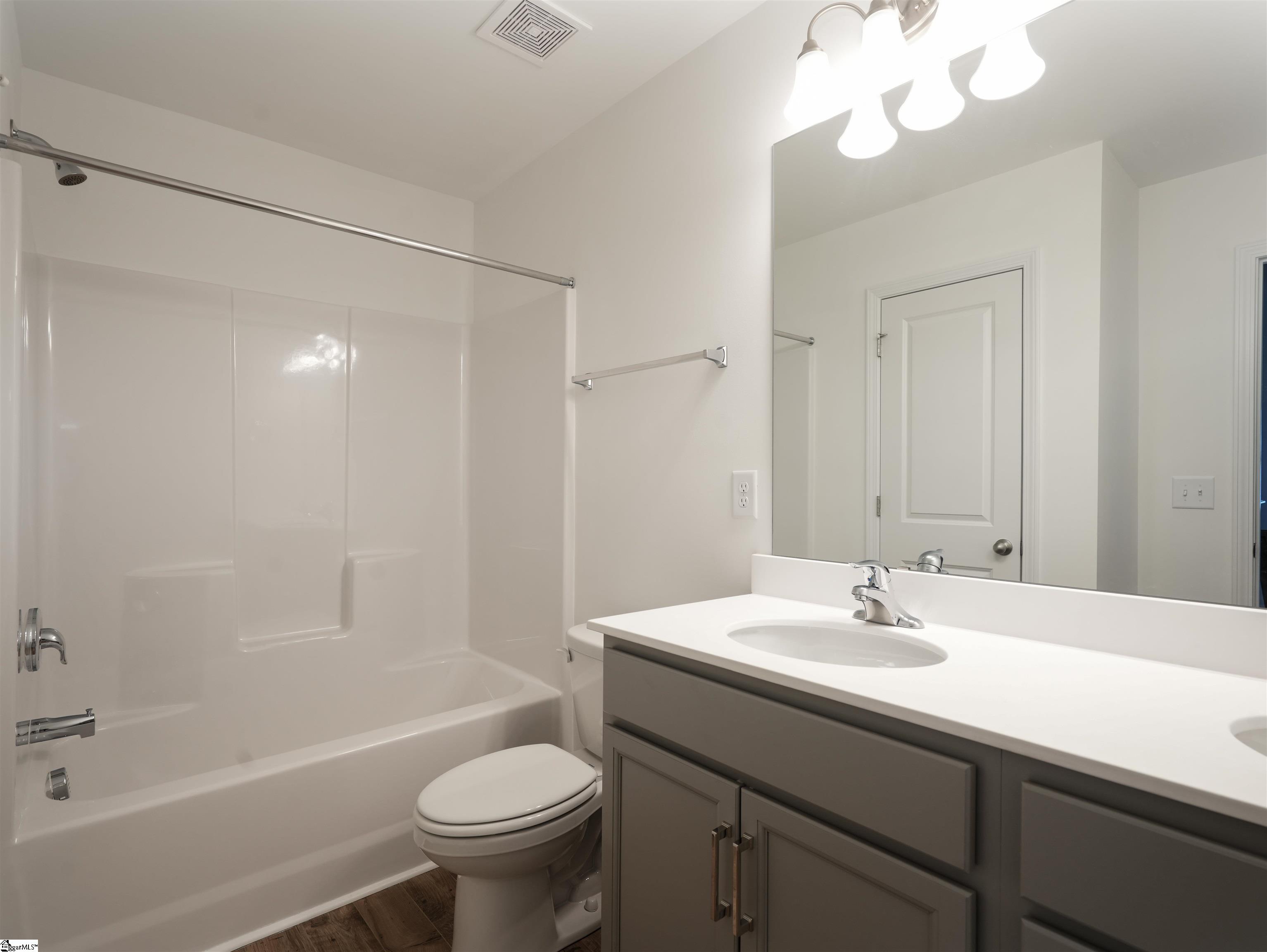 213 Bryland Way Property Photo 9