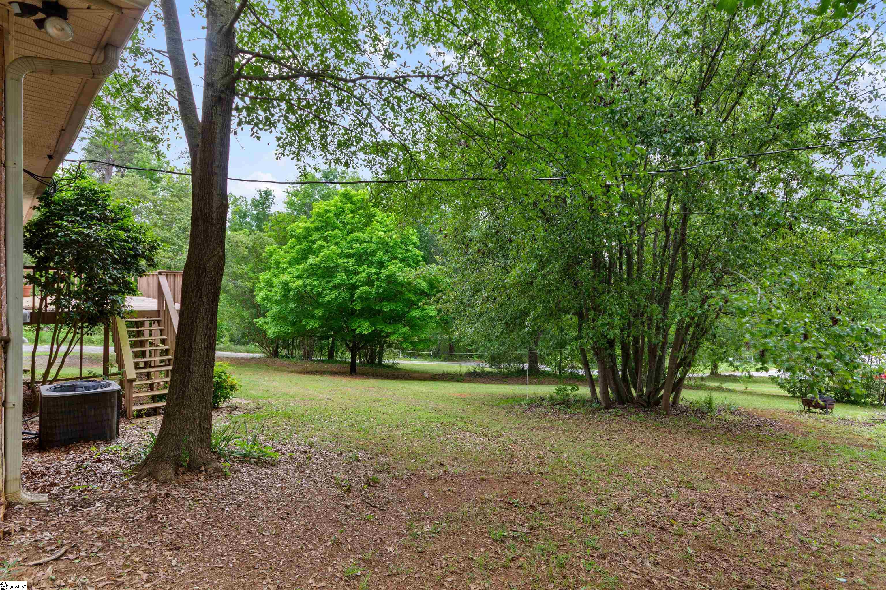 1121 Ireland Road Property Photo 32