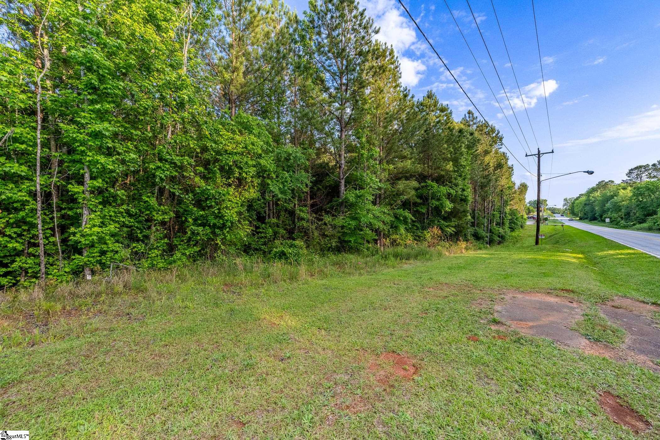 11277 Highway 221 S Property Photo 3