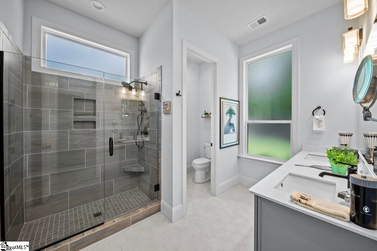 140 Winding Rock Road Property Photo 17