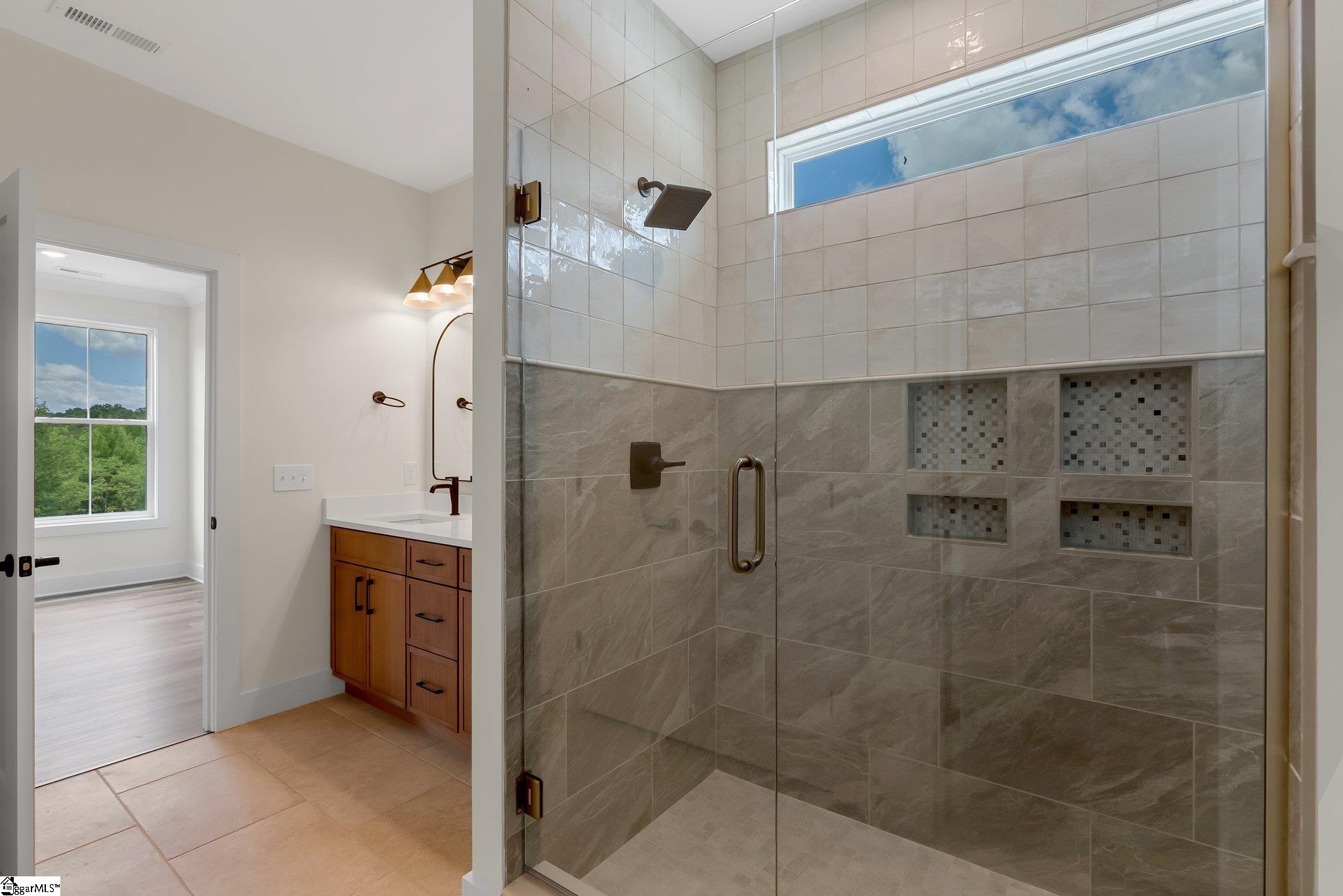15 Burns Road Property Photo 19