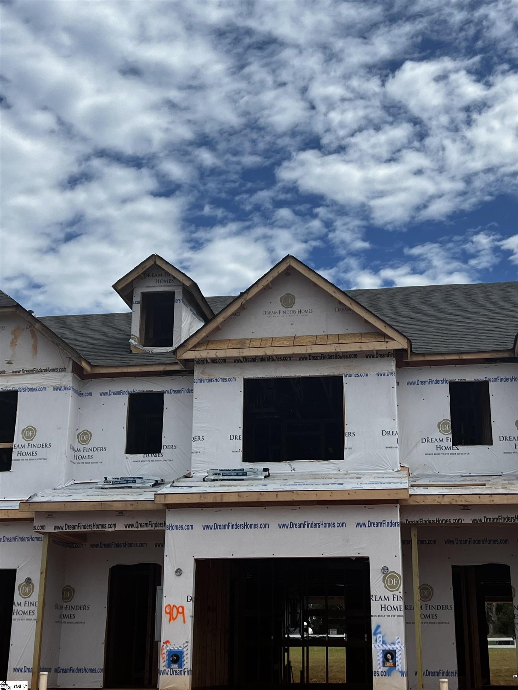 203 Lewes Avenue Property Photo