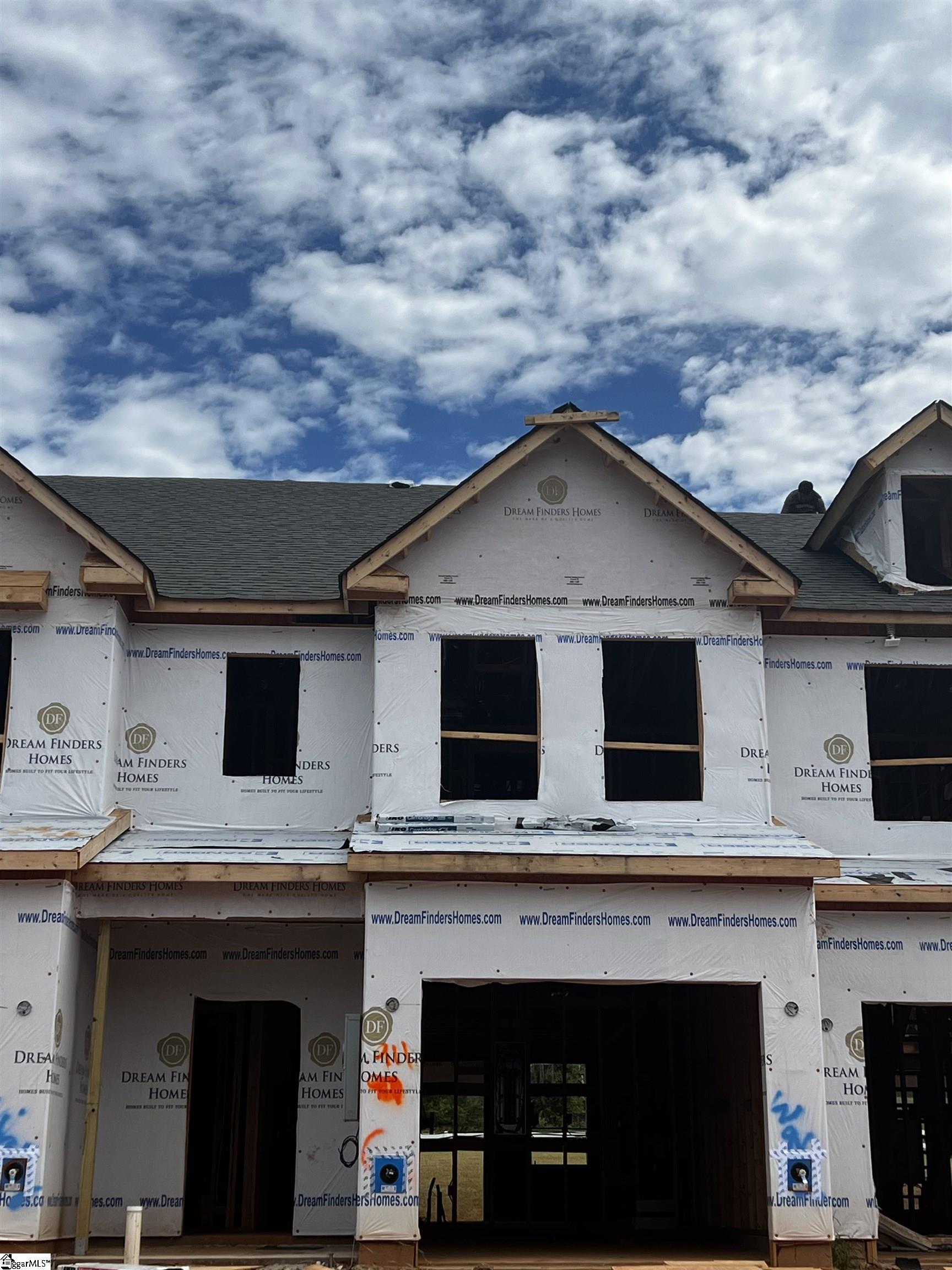 207 Lewes Avenue Property Photo