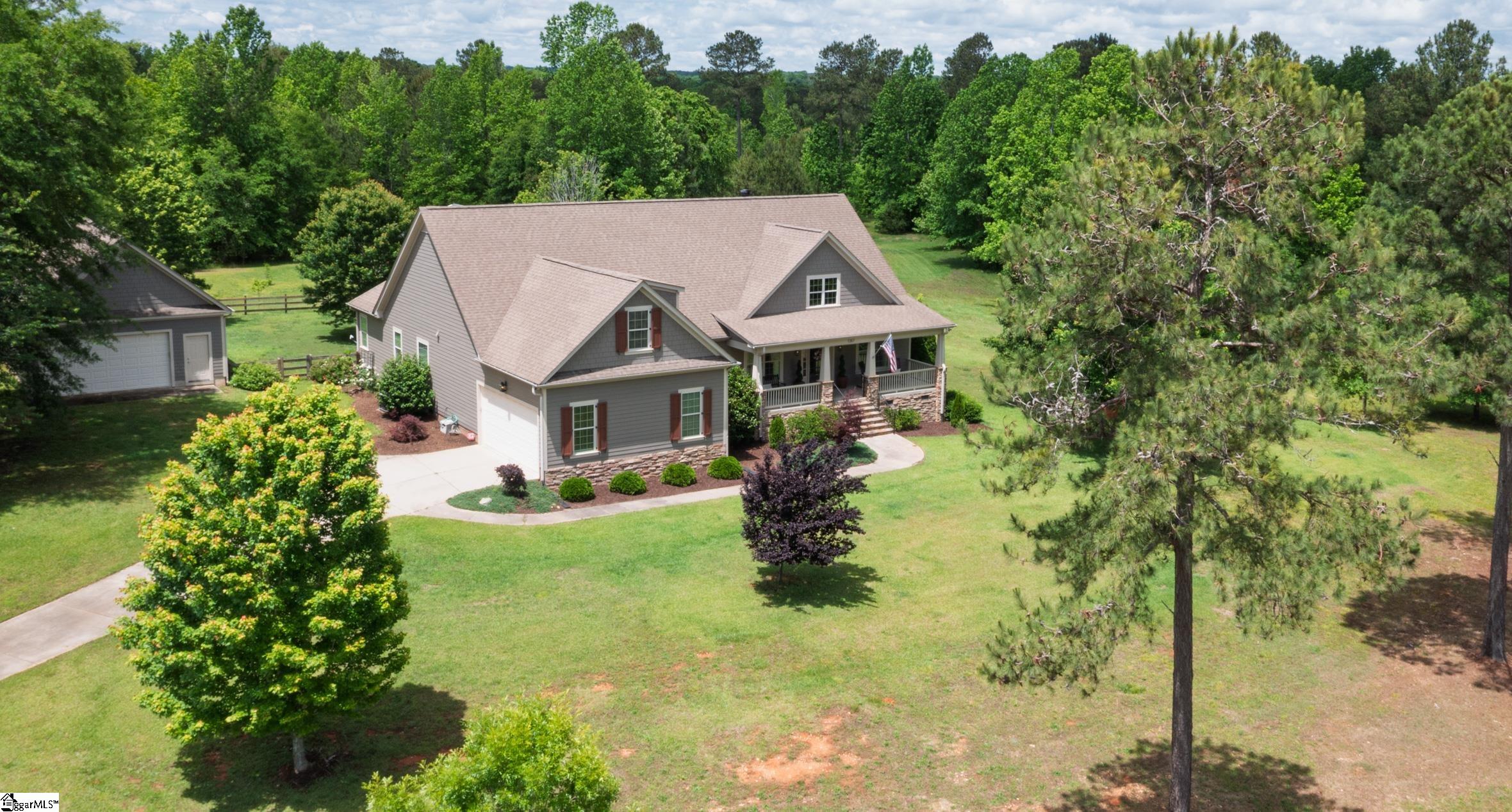 1387 Stewart Dairy Road Property Photo 1