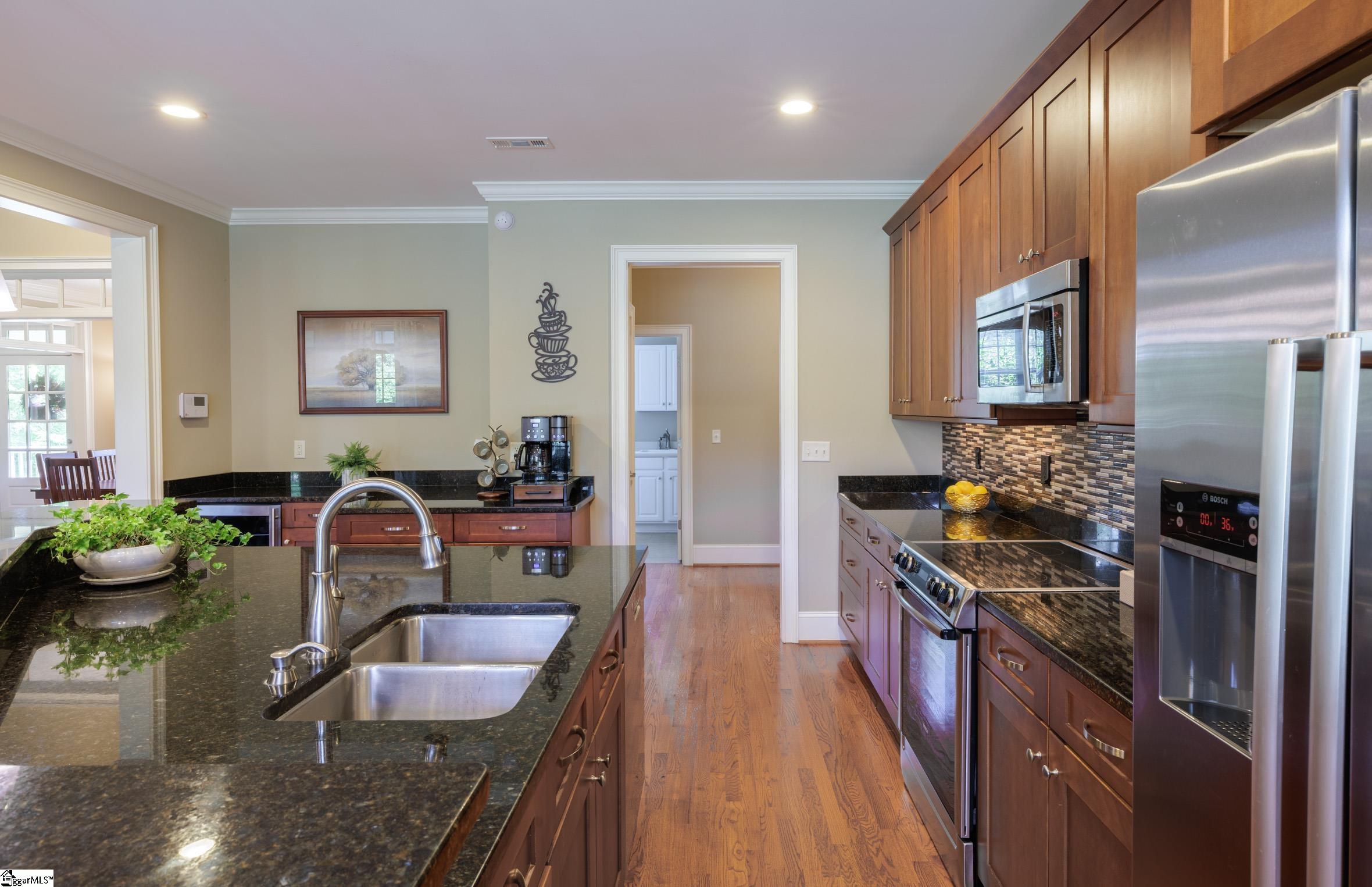 1387 Stewart Dairy Road Property Photo 17