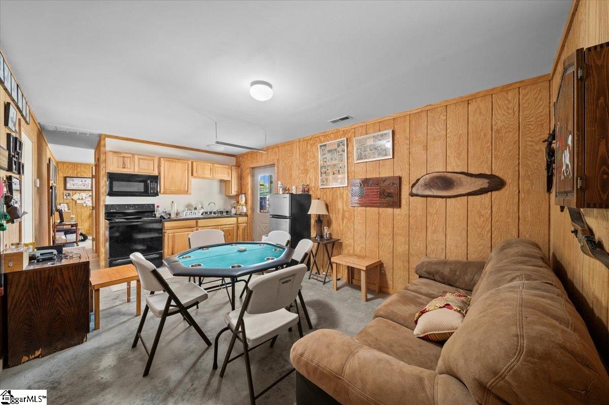 406 Casey Road Property Photo 19