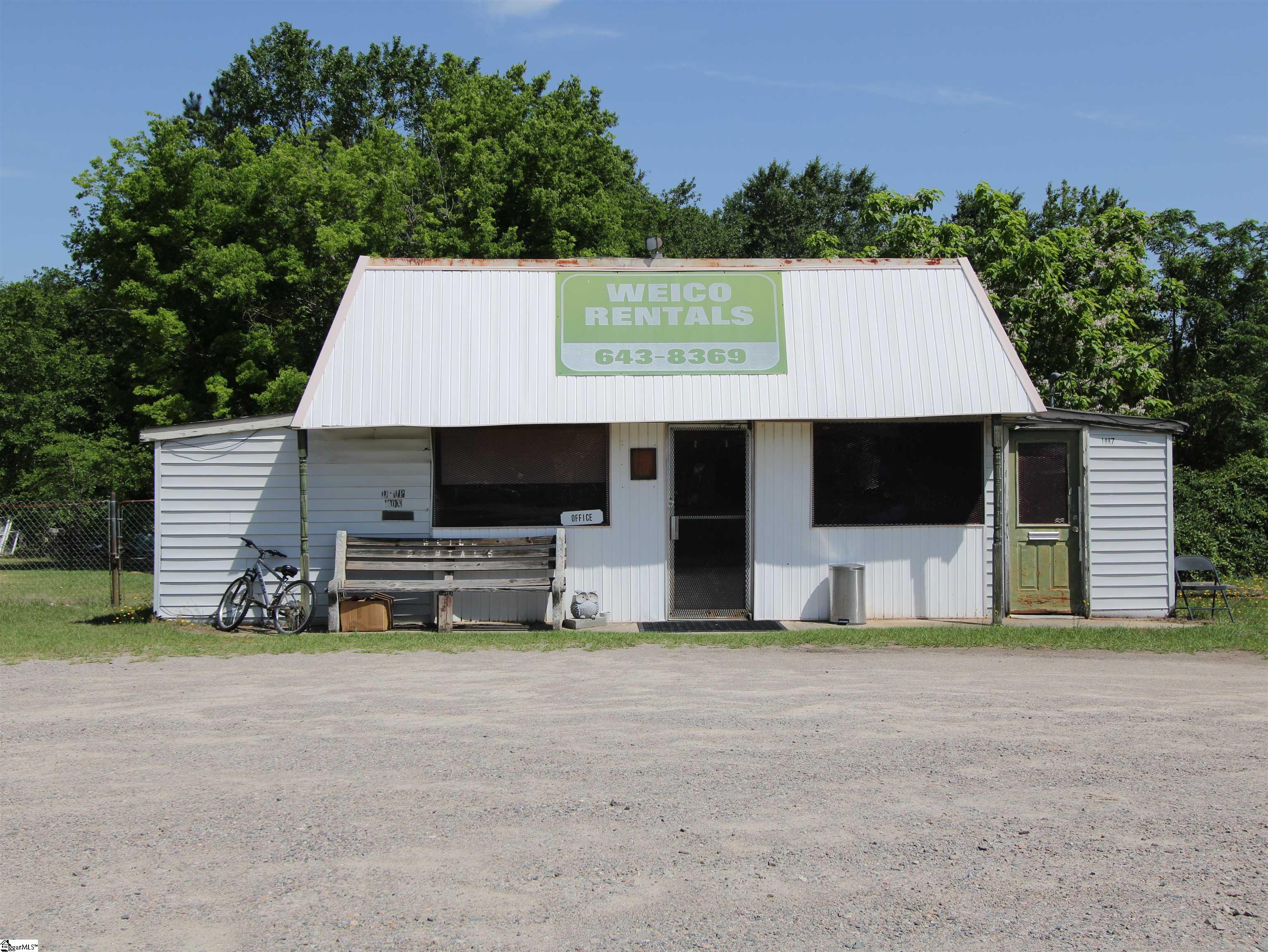1085 Reynolds Pond Road Property Photo 1