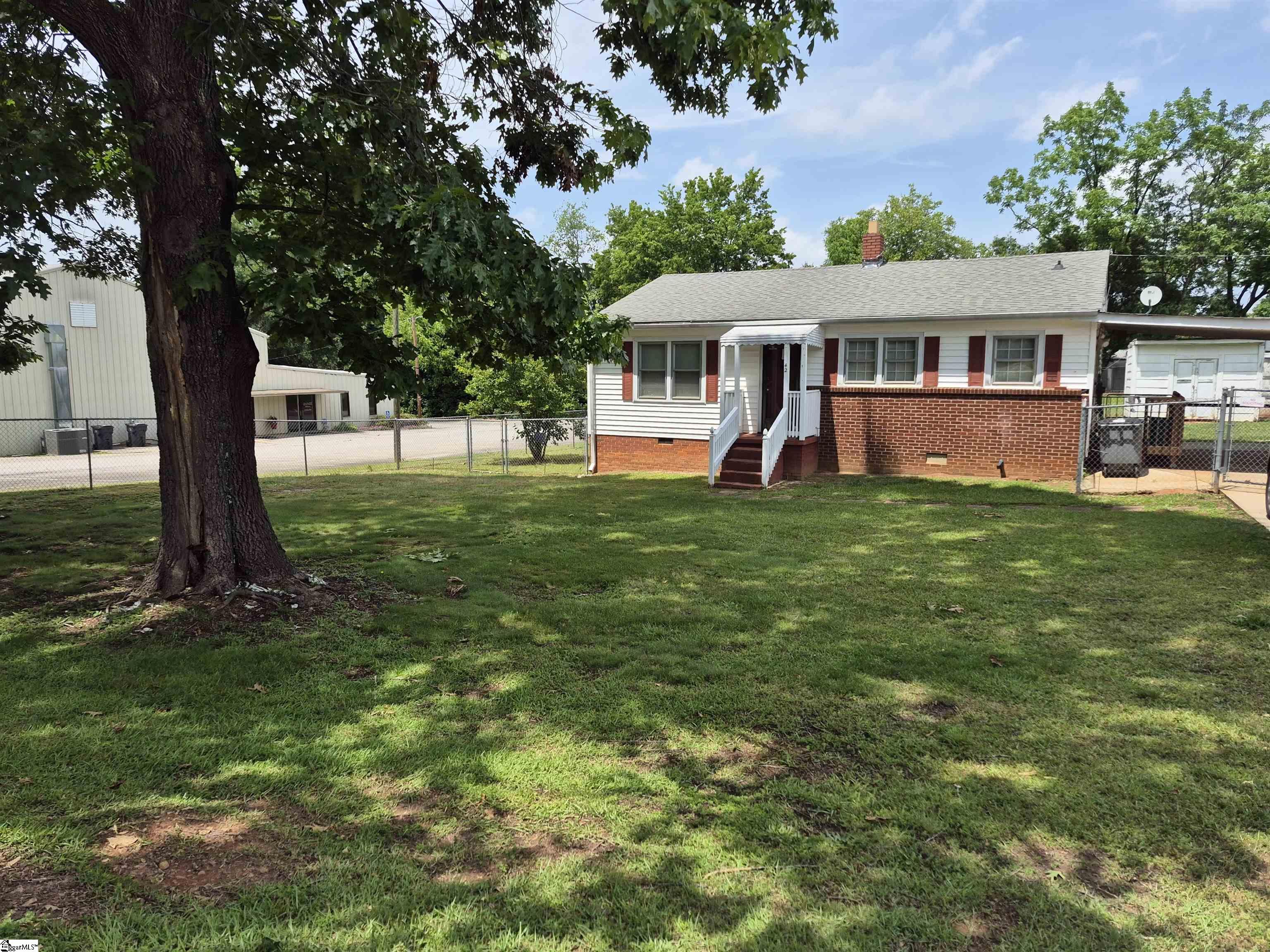 42 Reeves Avenue Property Photo