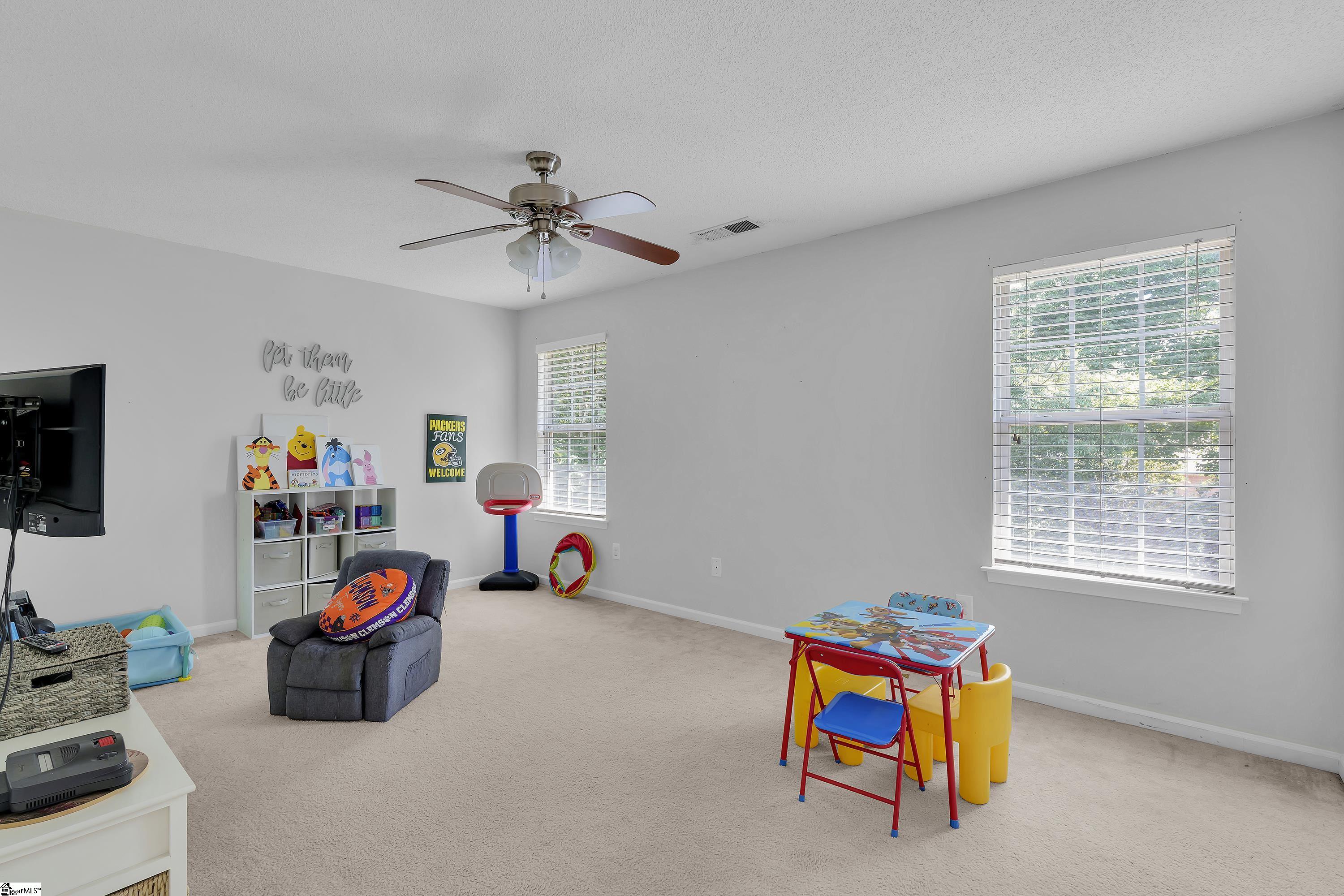 403 W Abington Way Property Photo 19