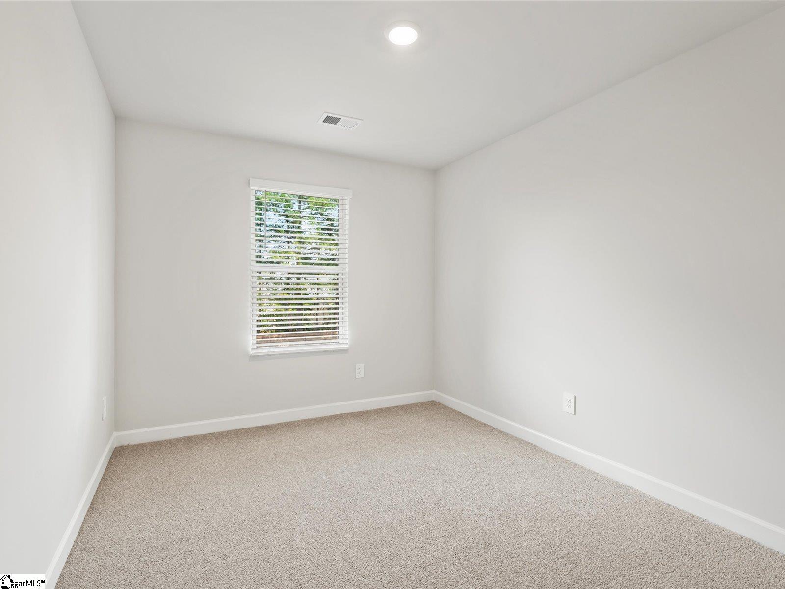 833 Ernest Lane Property Photo 14