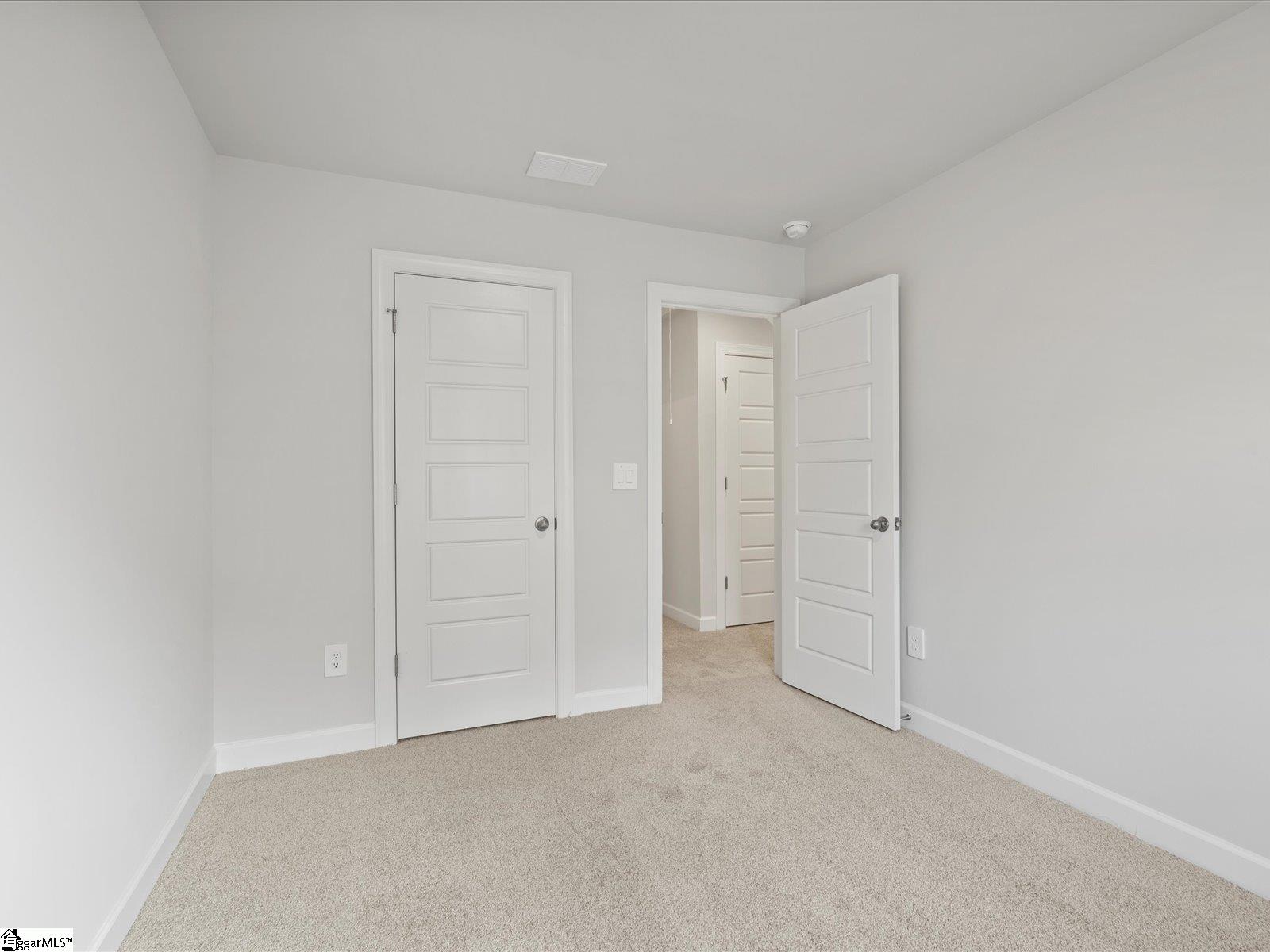 833 Ernest Lane Property Photo 15