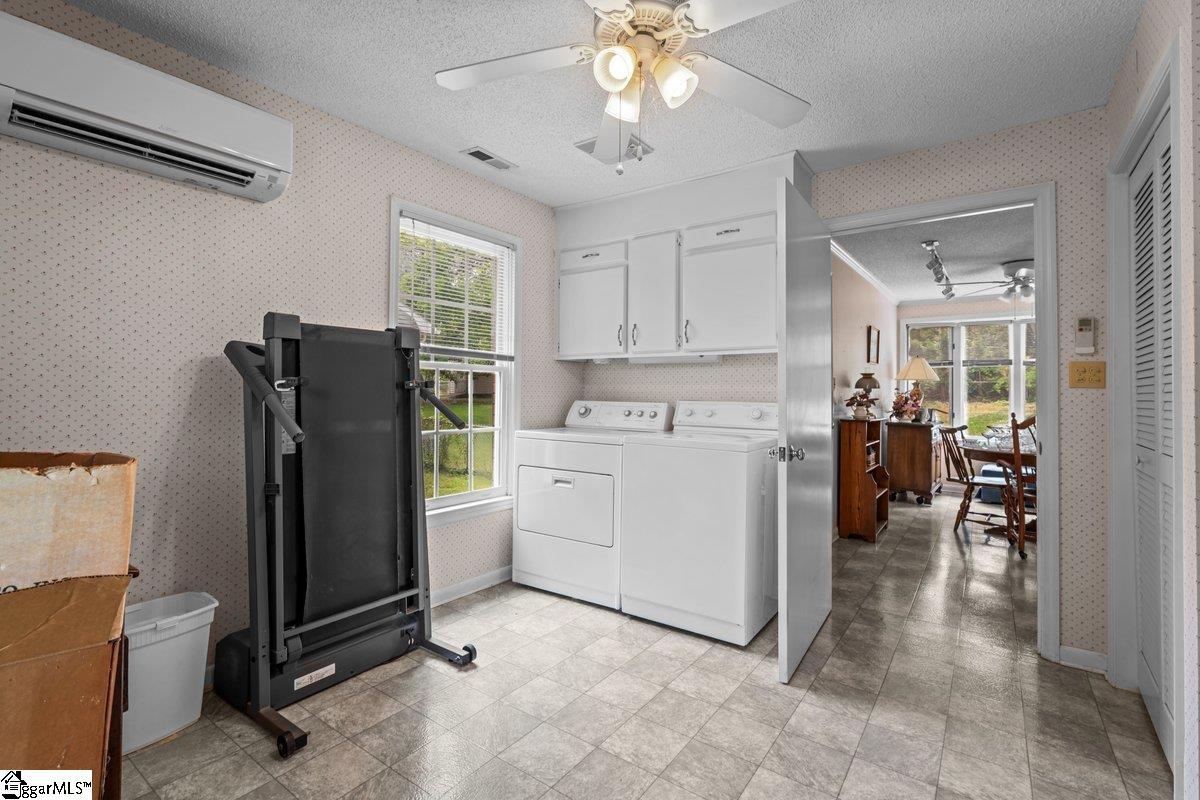 110 Woodbine Terrace Property Photo 12