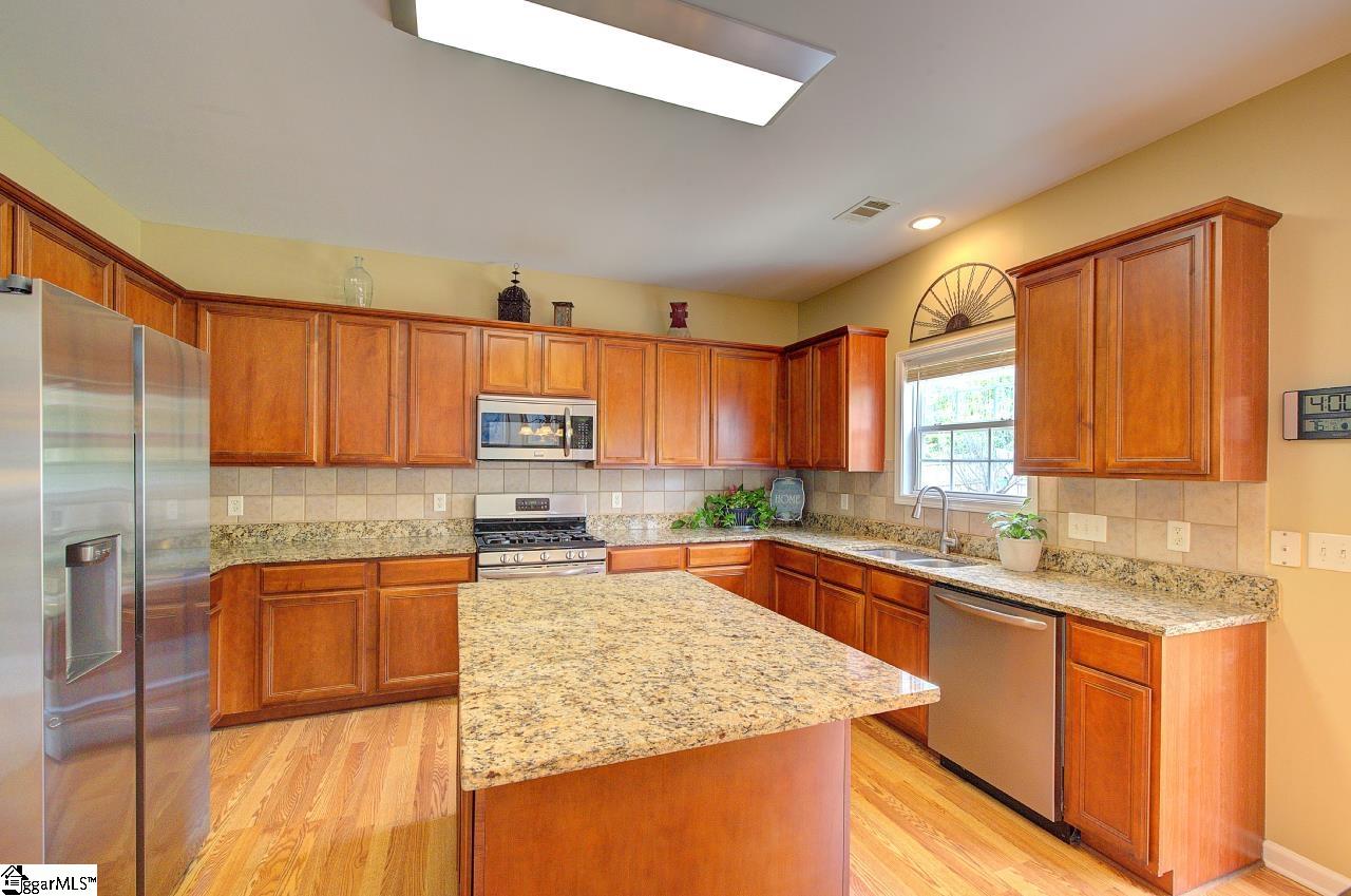 5 Grimes Drive Property Photo 9