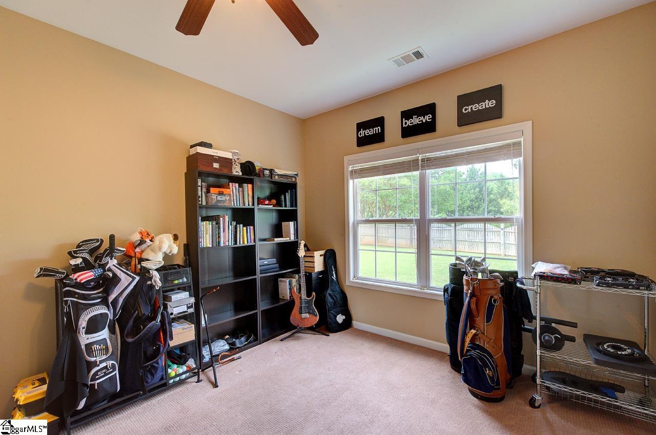 5 Grimes Drive Property Photo 19