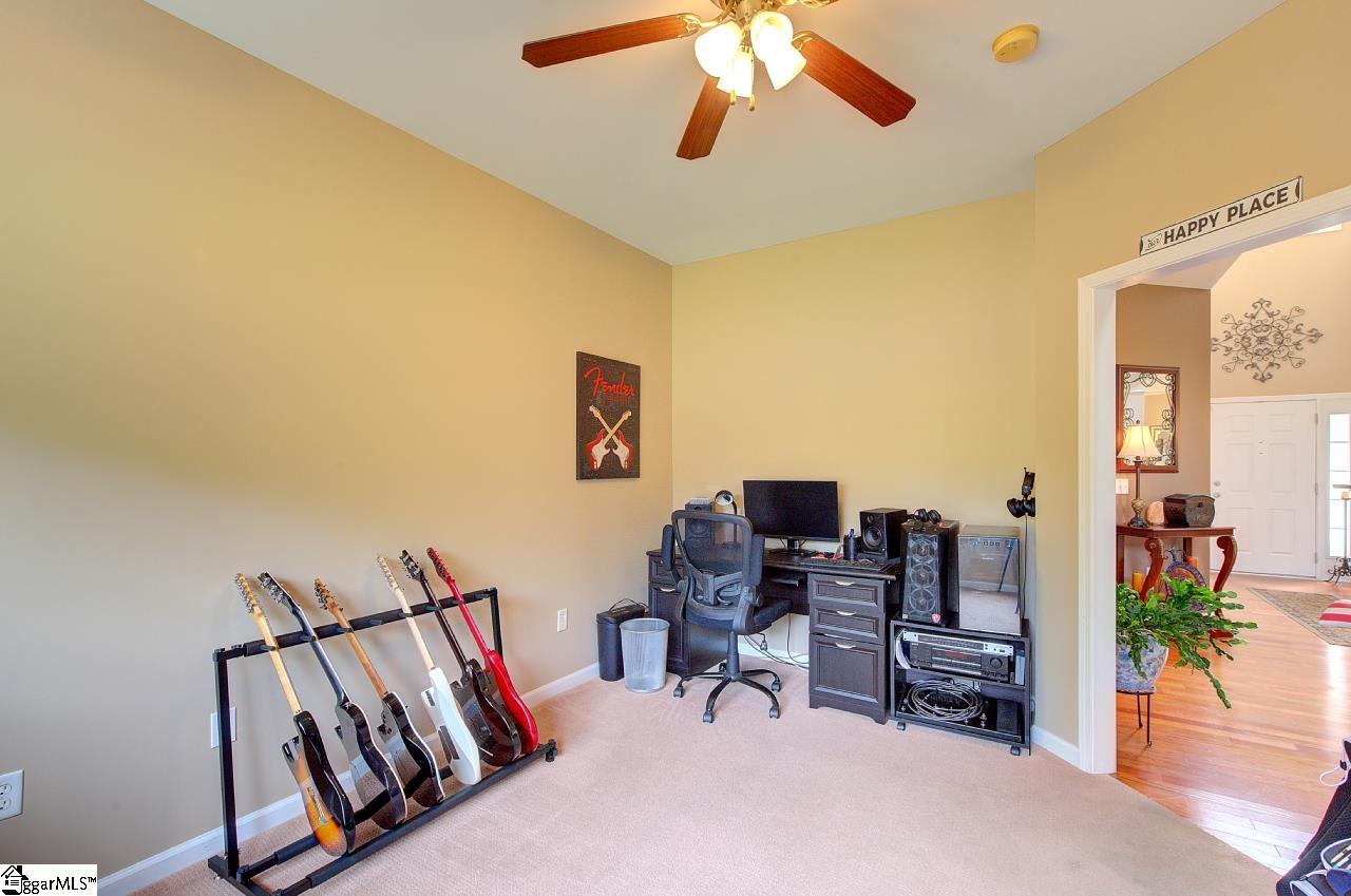 5 Grimes Drive Property Photo 20