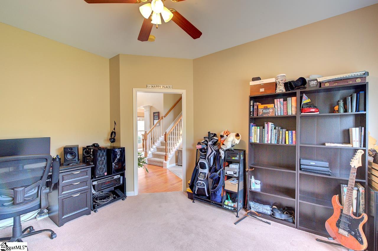 5 Grimes Drive Property Photo 21