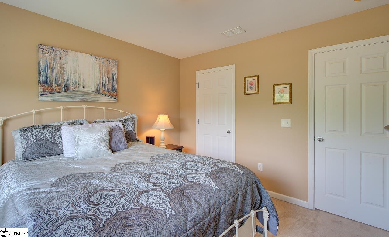5 Grimes Drive Property Photo 32