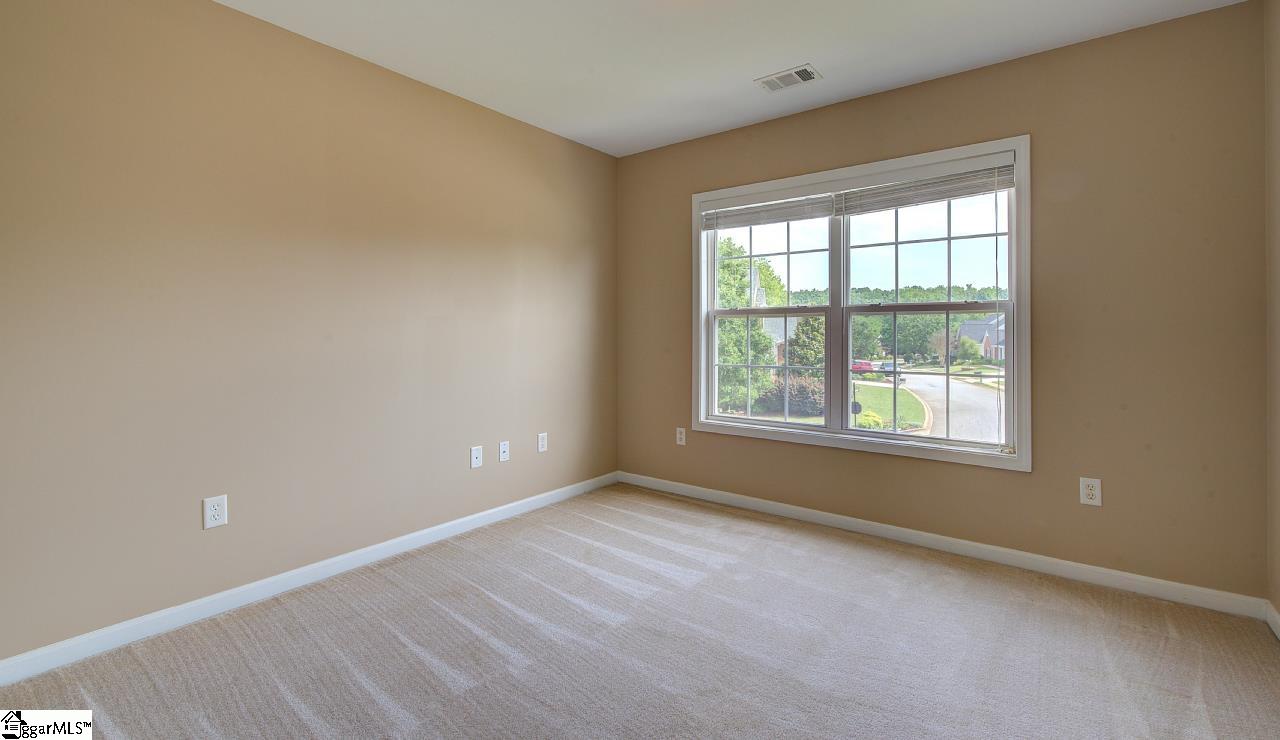 5 Grimes Drive Property Photo 33