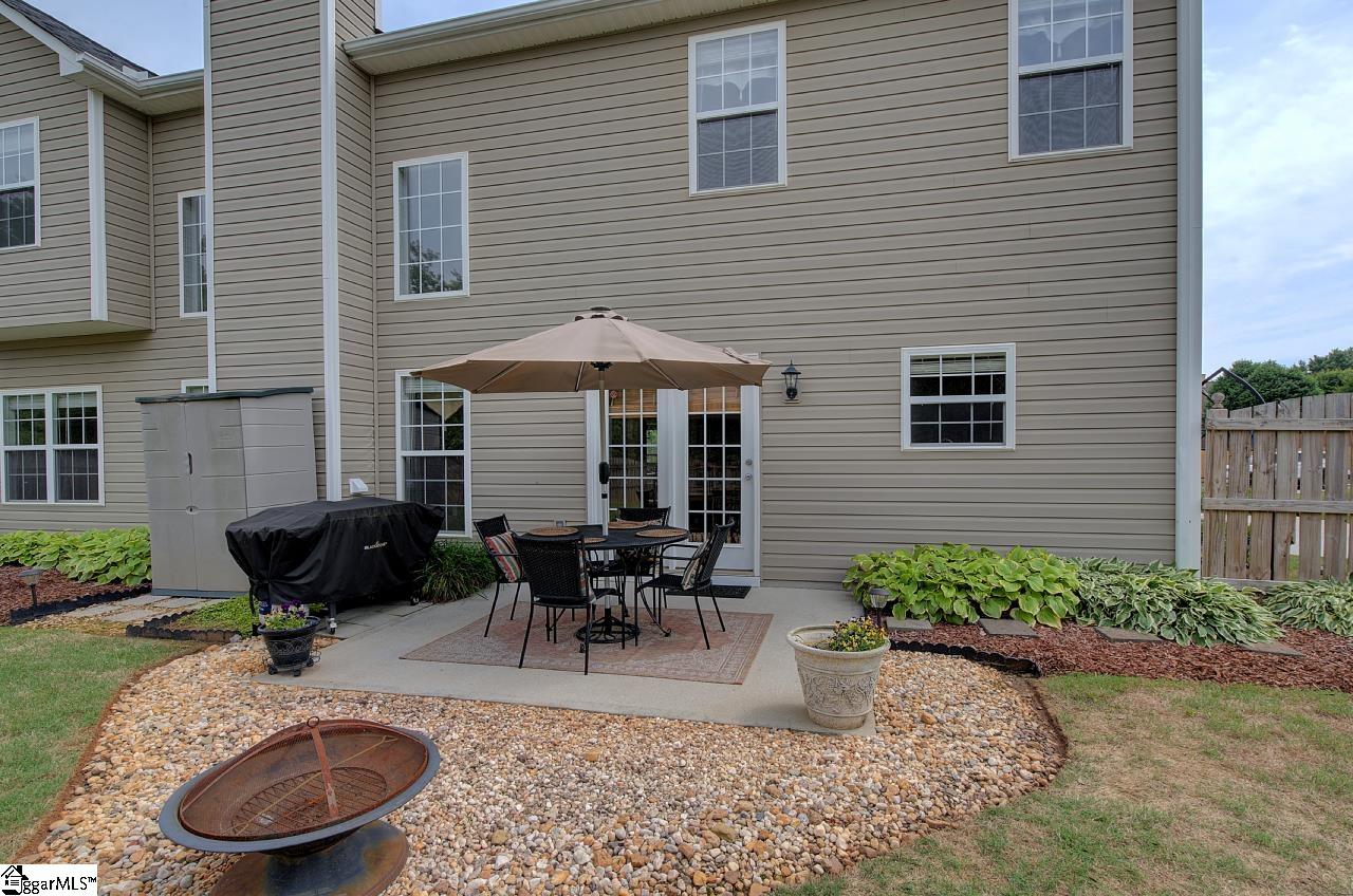 5 Grimes Drive Property Photo 41