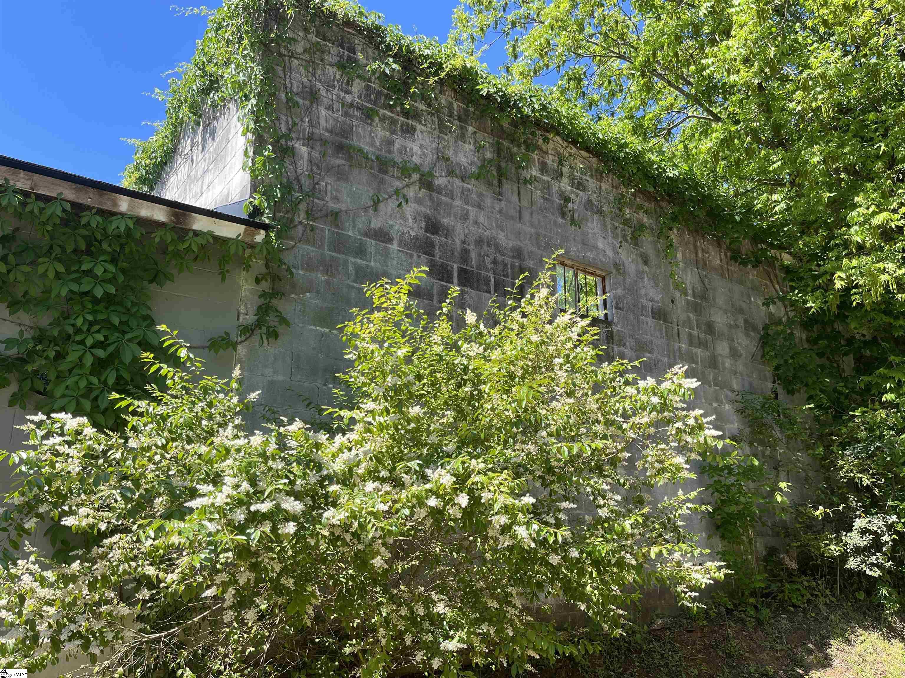 3037 Geer Highway Property Photo 8