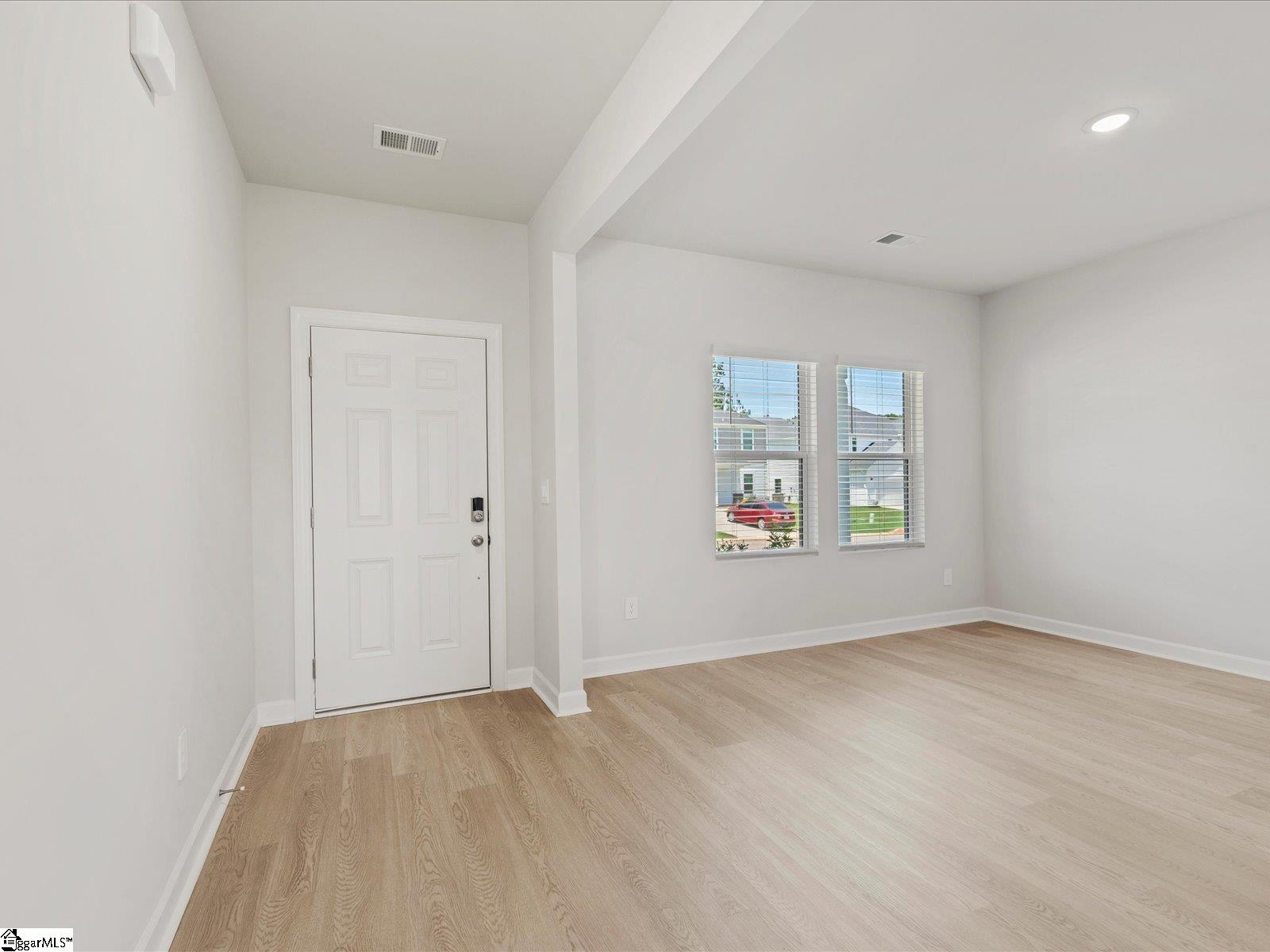 495 Harben Drive Property Photo 2