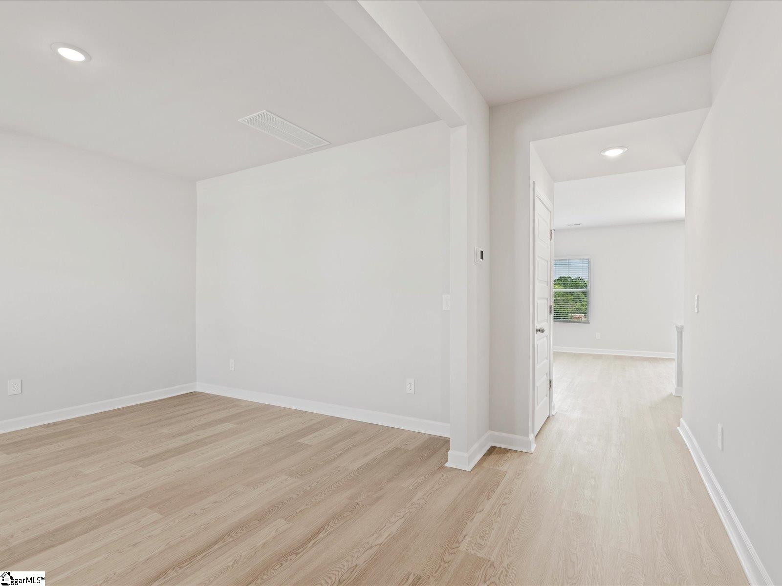 495 Harben Drive Property Photo 3