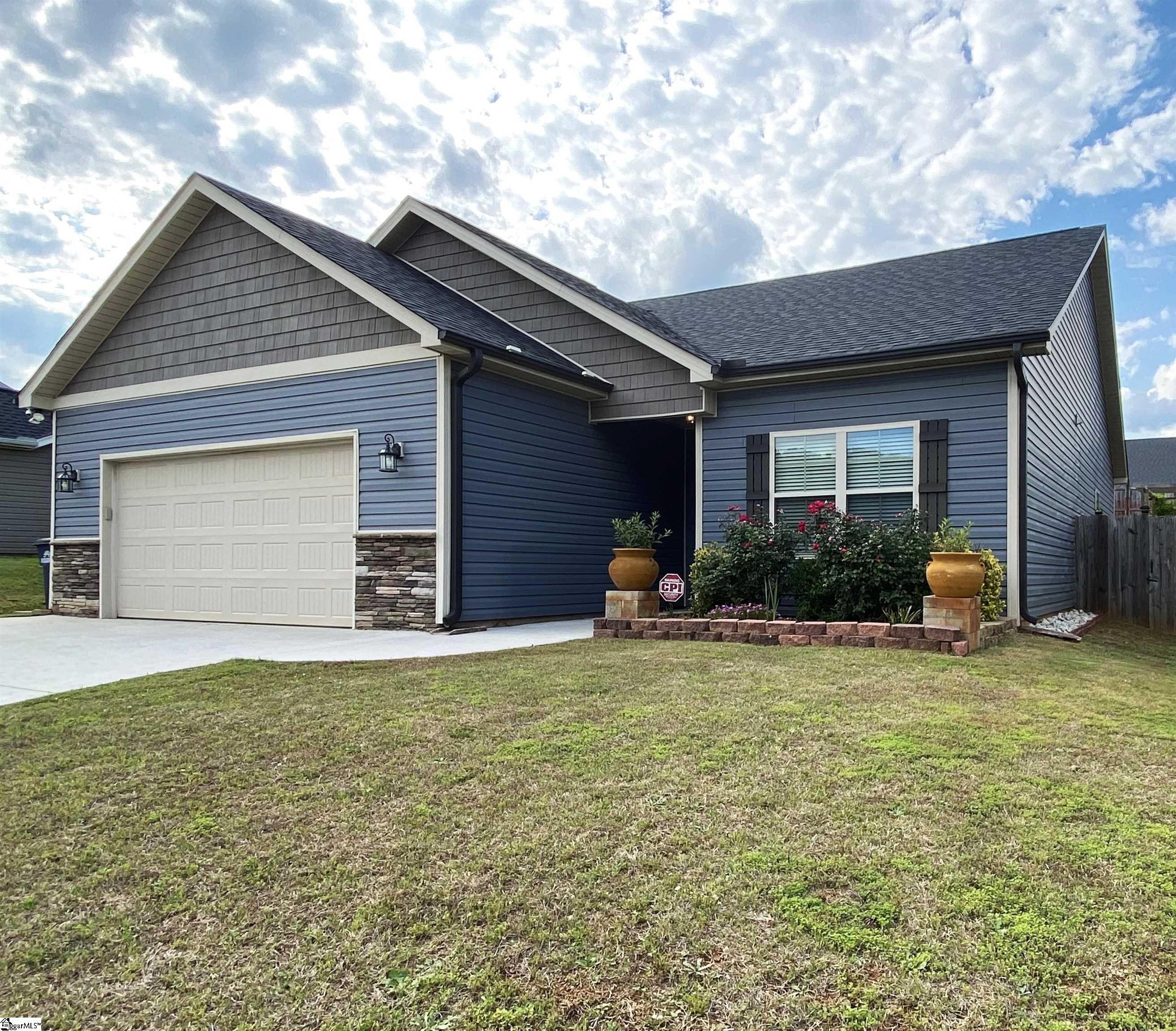 110 Patagonia Road Property Photo 1