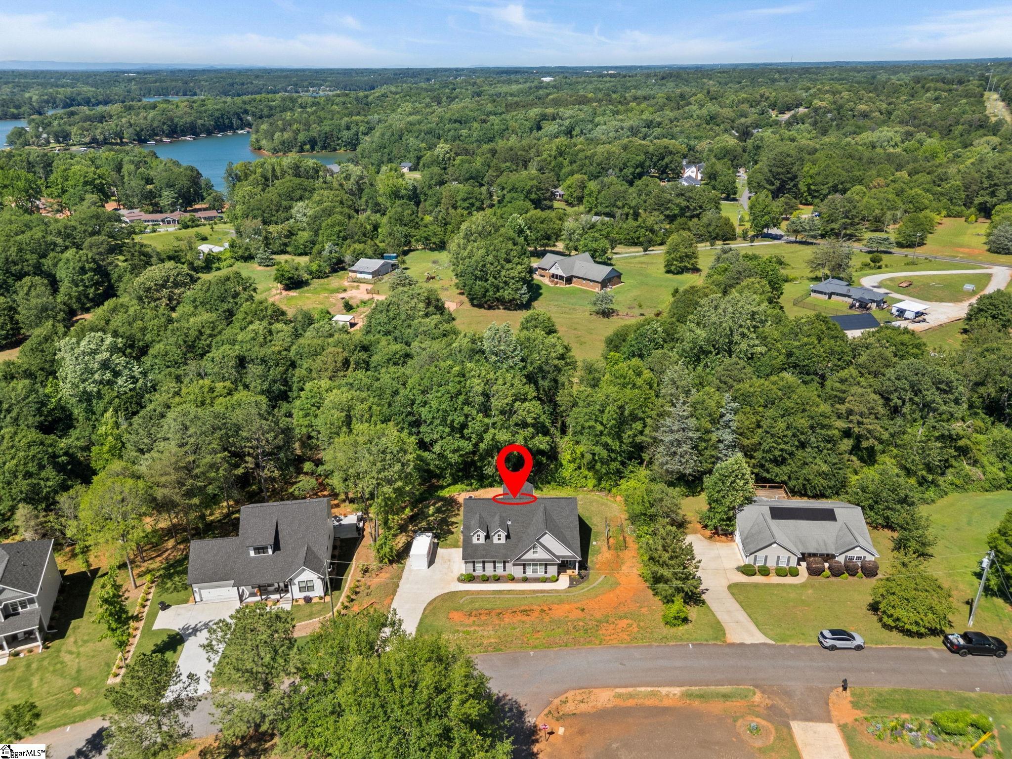 114 Lake Forest Circle Property Photo 30