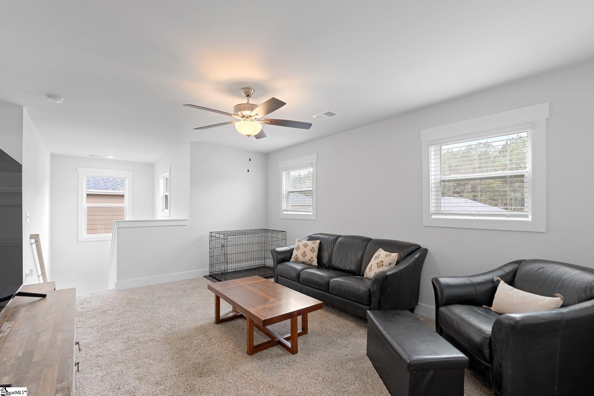101 Hazelcroft Drive Property Photo 27