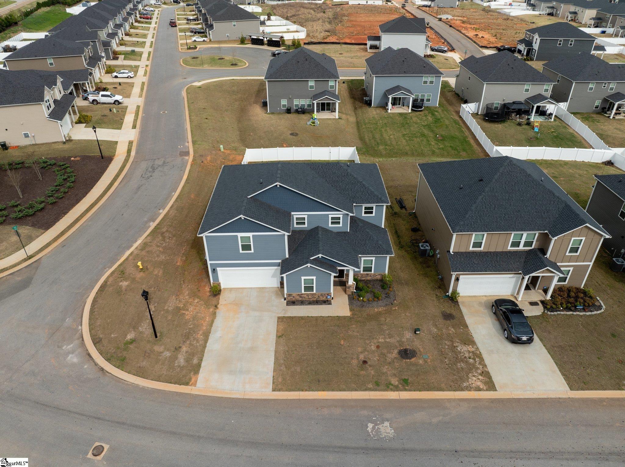 101 Hazelcroft Drive Property Photo 43
