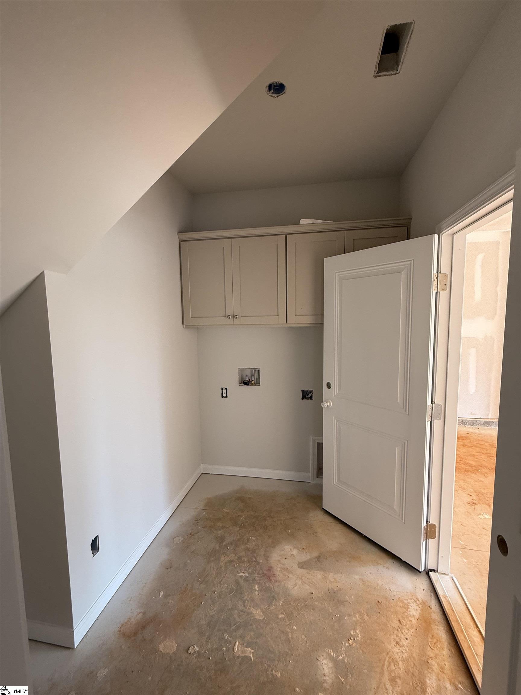 2357 Mill Loop Property Photo 16