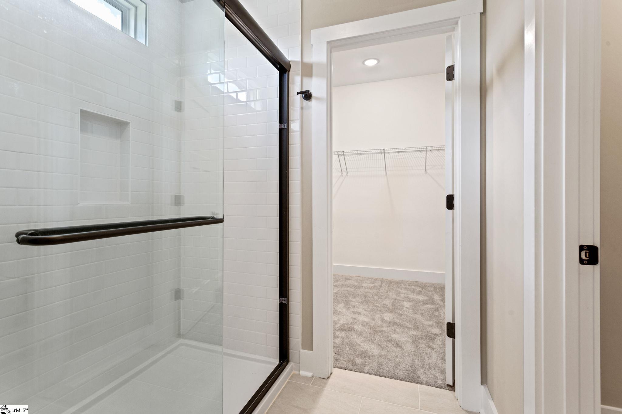 18 N Georgia Avenue Property Photo 15