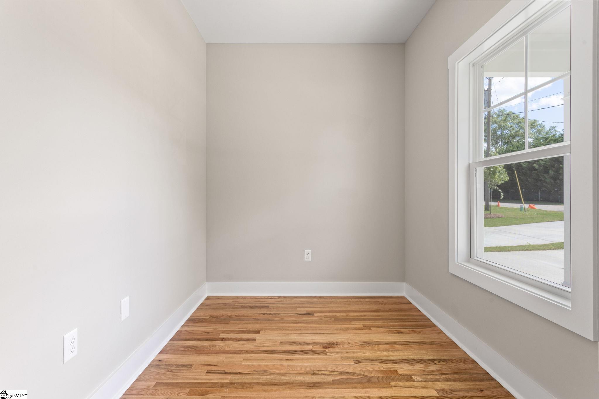 18 N Georgia Avenue Property Photo 17