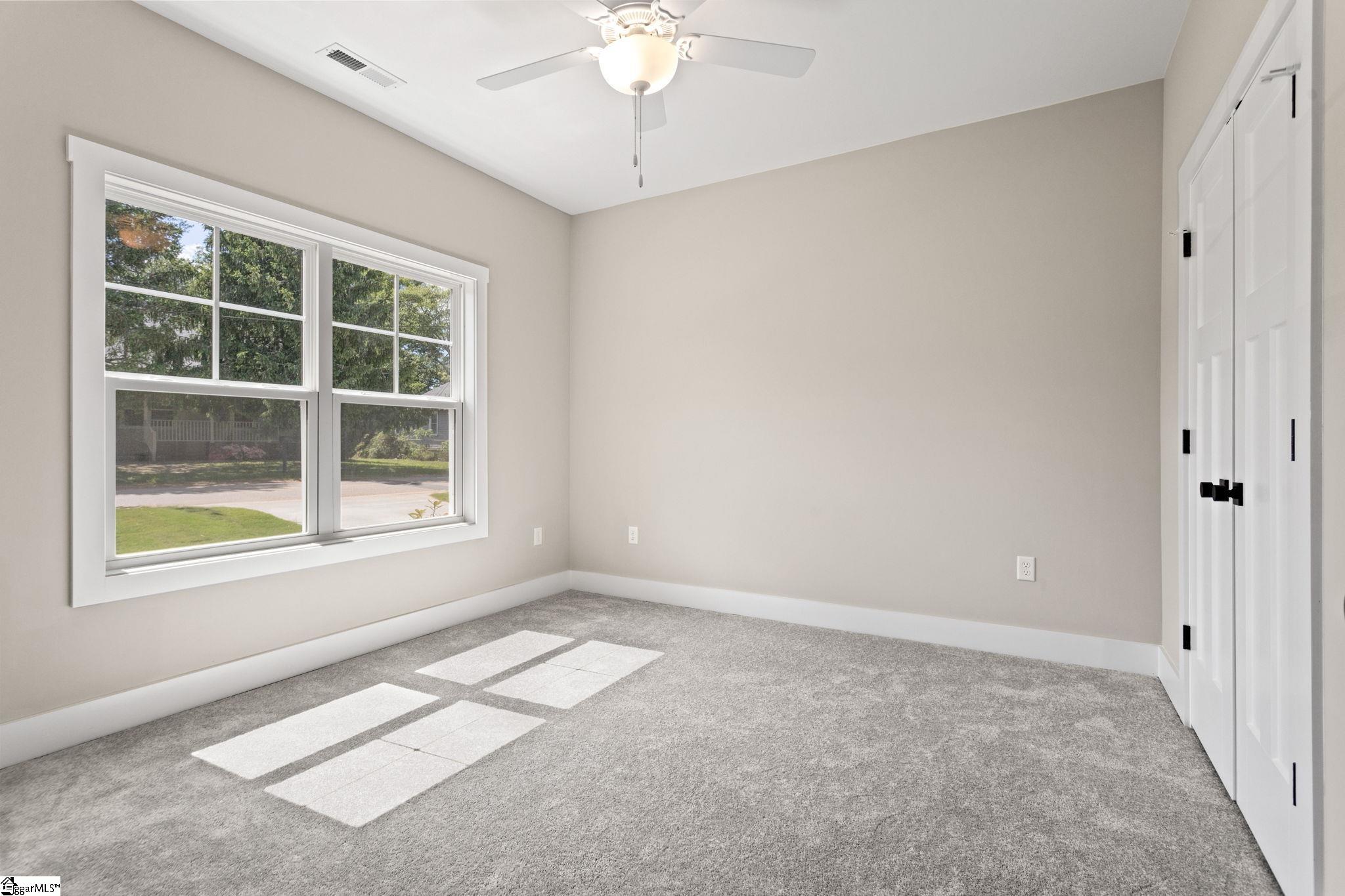 18 N Georgia Avenue Property Photo 19