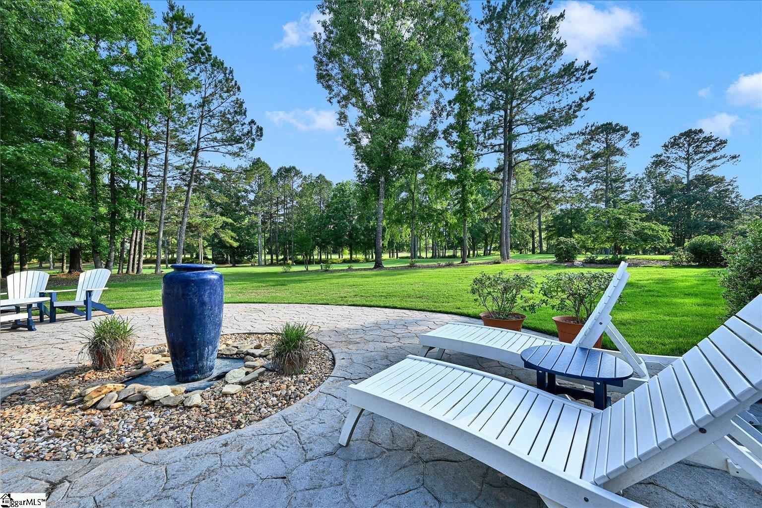 106 Stagecoach Court Property Photo 4